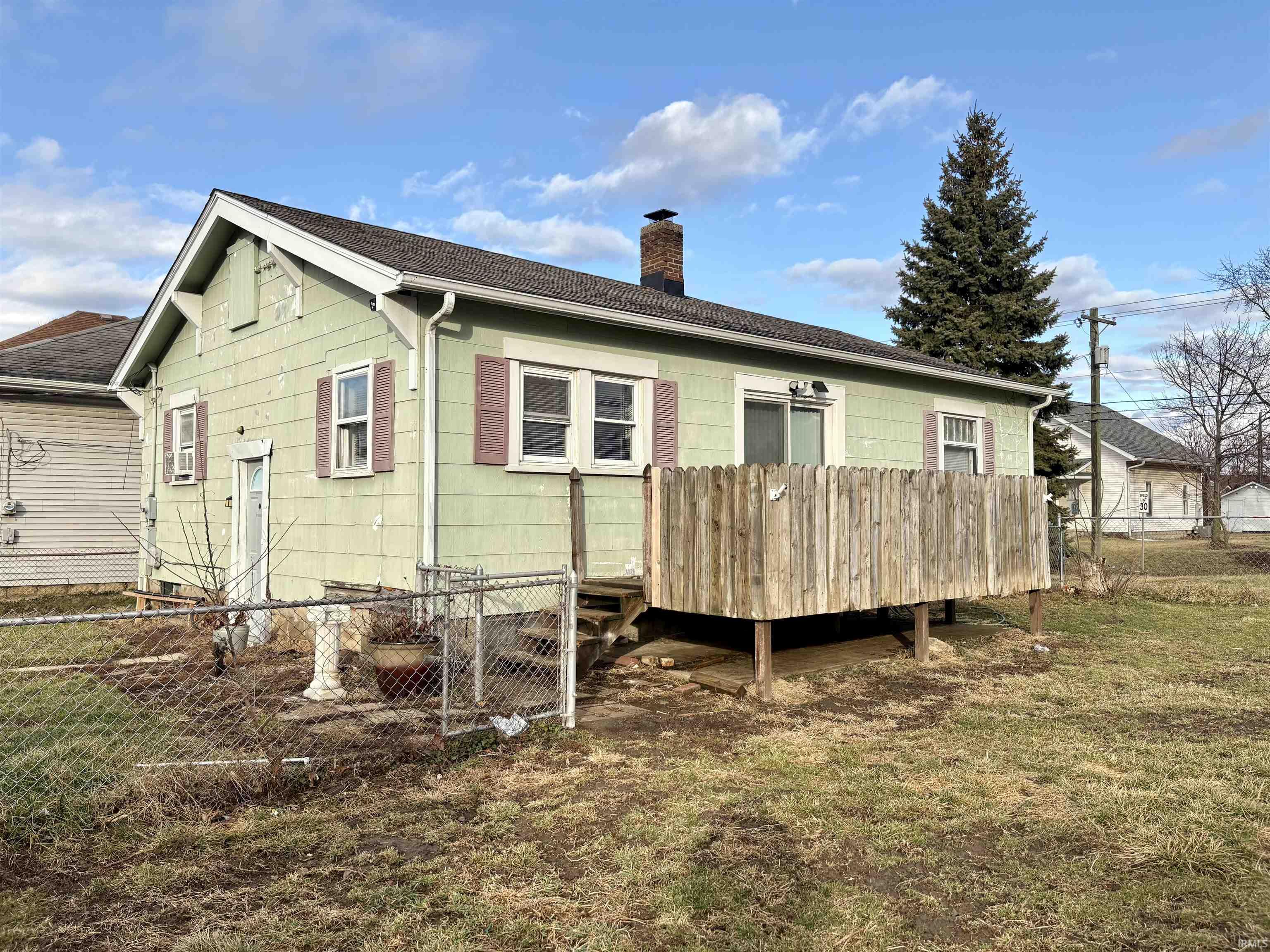 513 E Centennial Avenue