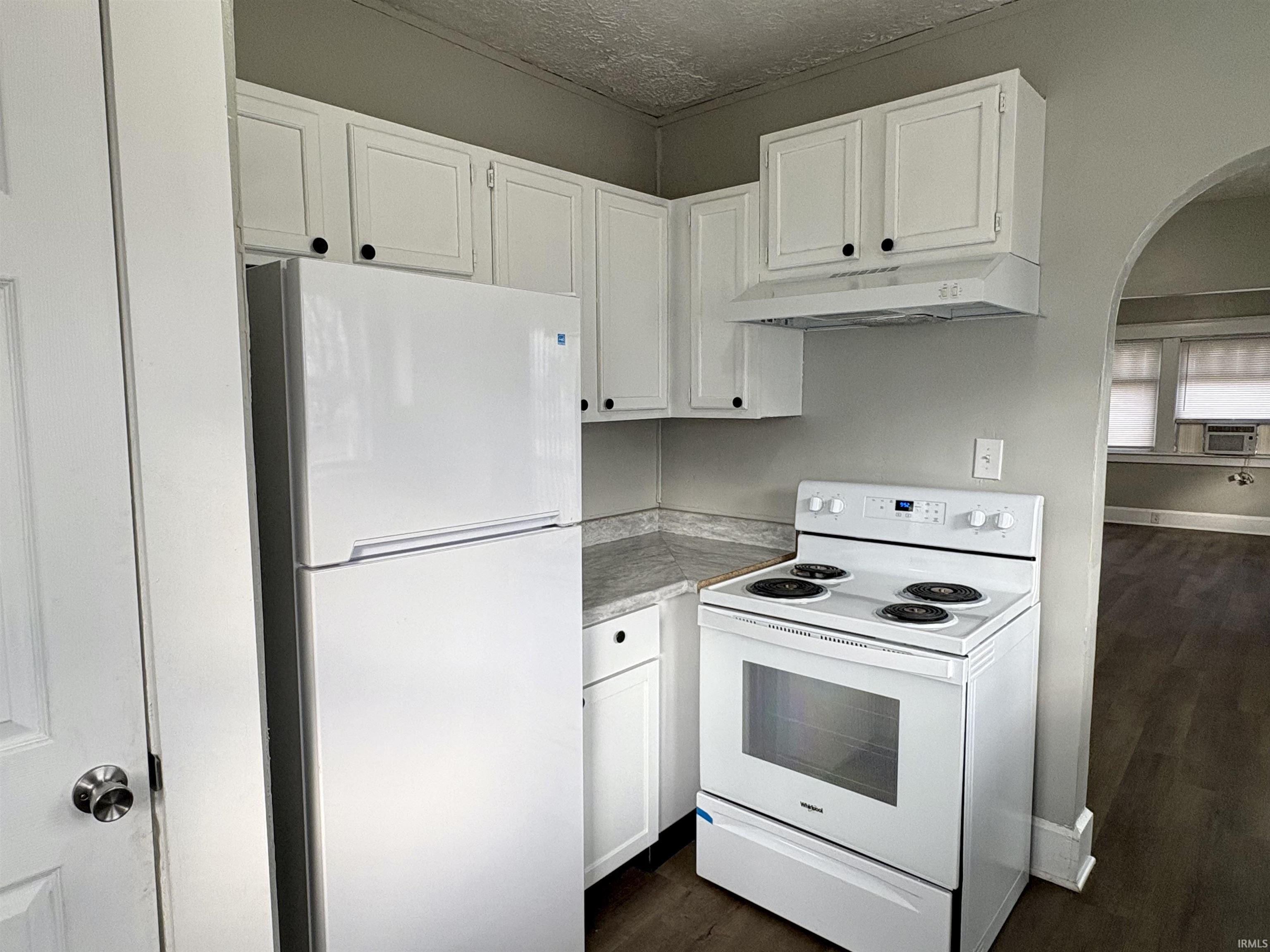 513 E Centennial Avenue