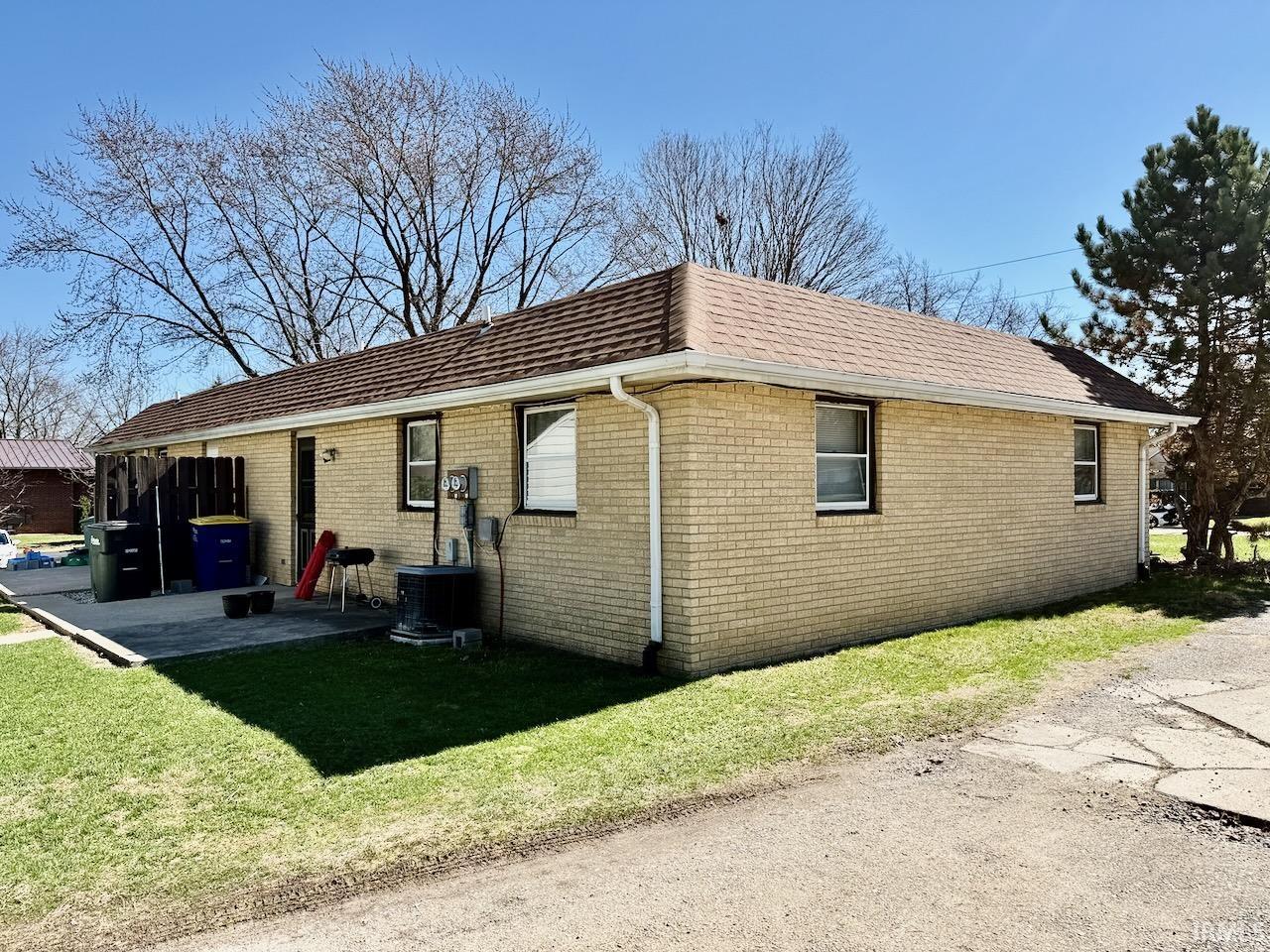 2704 & 2706 W Moore Road