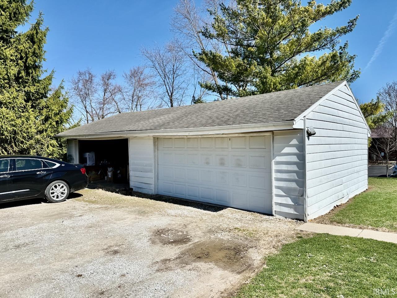 2704 & 2706 W Moore Road