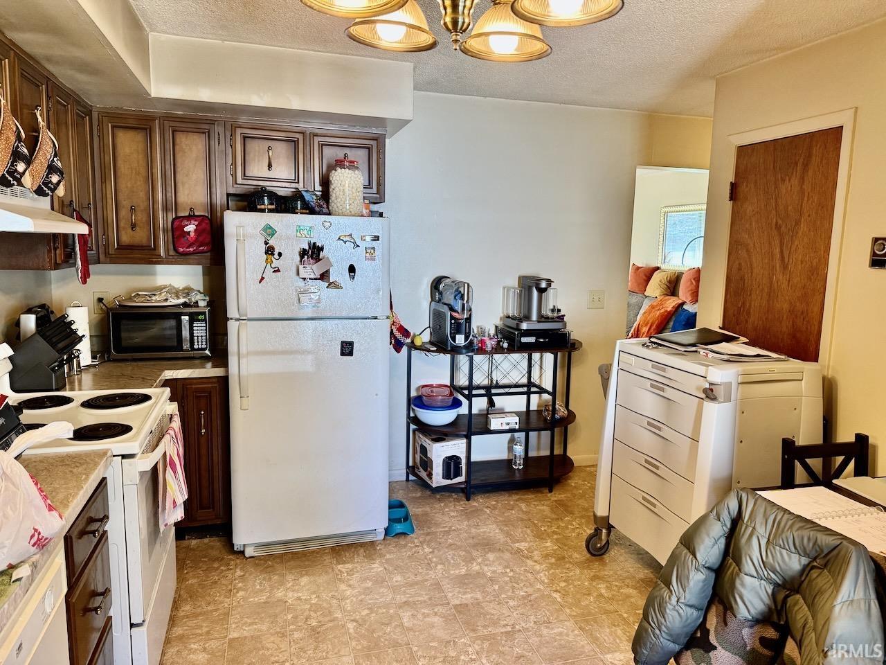 2704 & 2706 W Moore Road