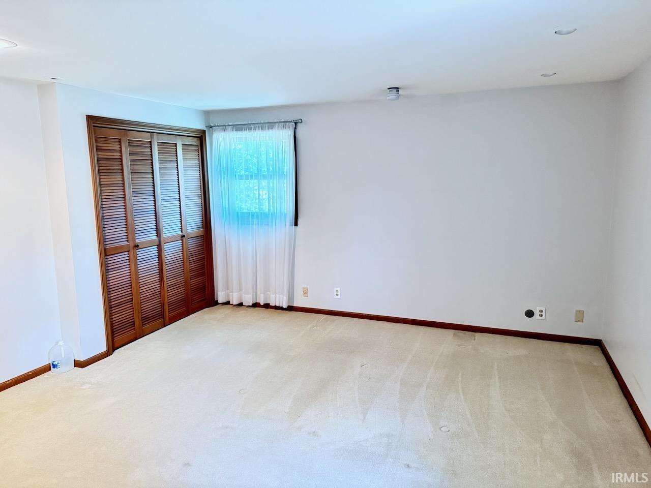 3505 W Pettigrew Drive