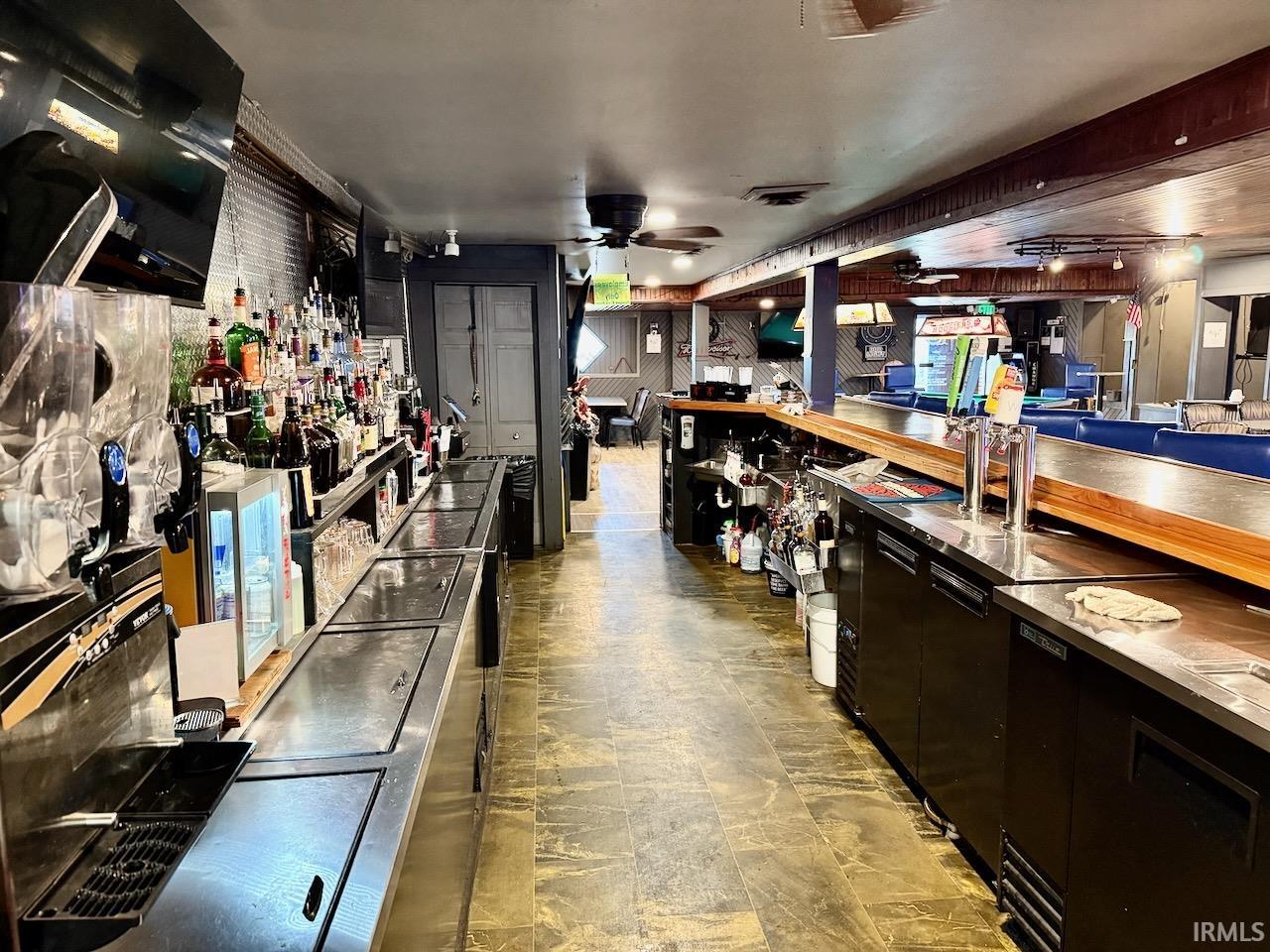 1811 S Burlington Avenue