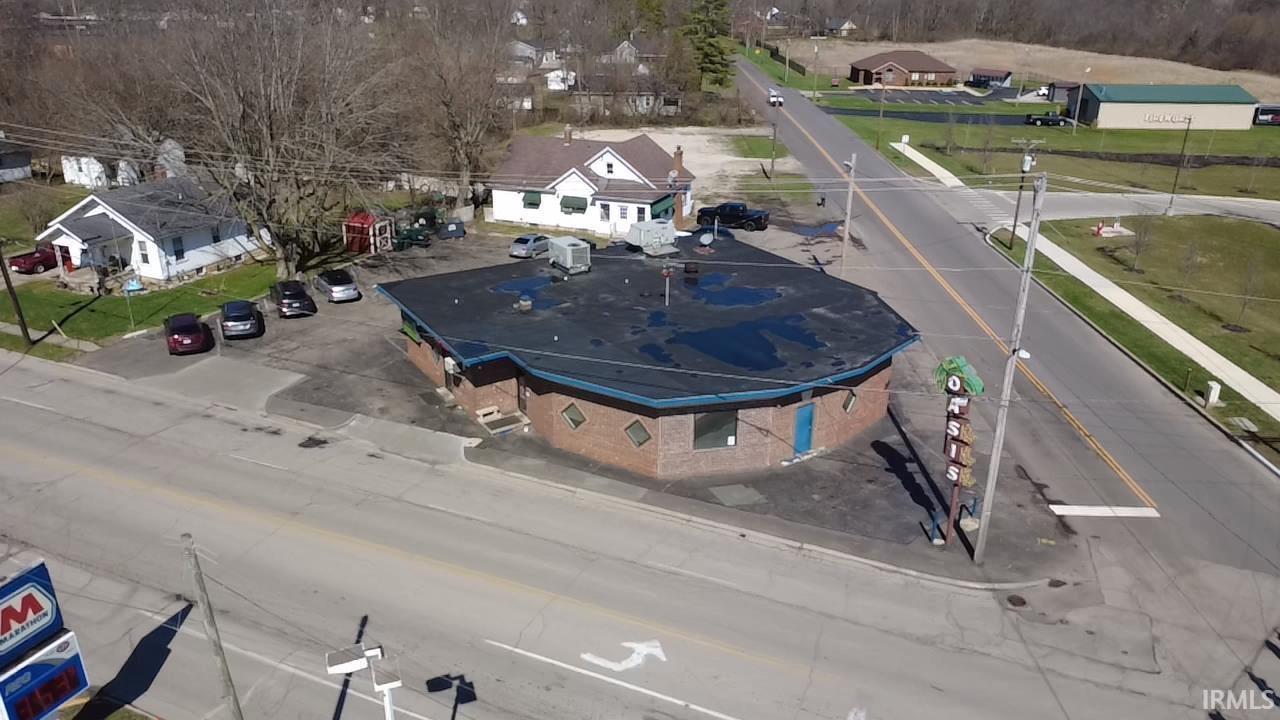 1811 S Burlington Avenue