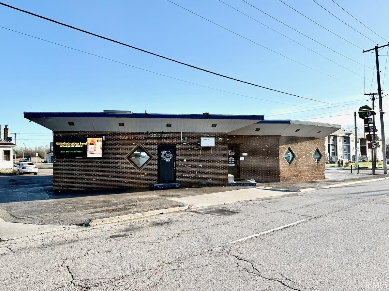 1811 S Burlington Avenue