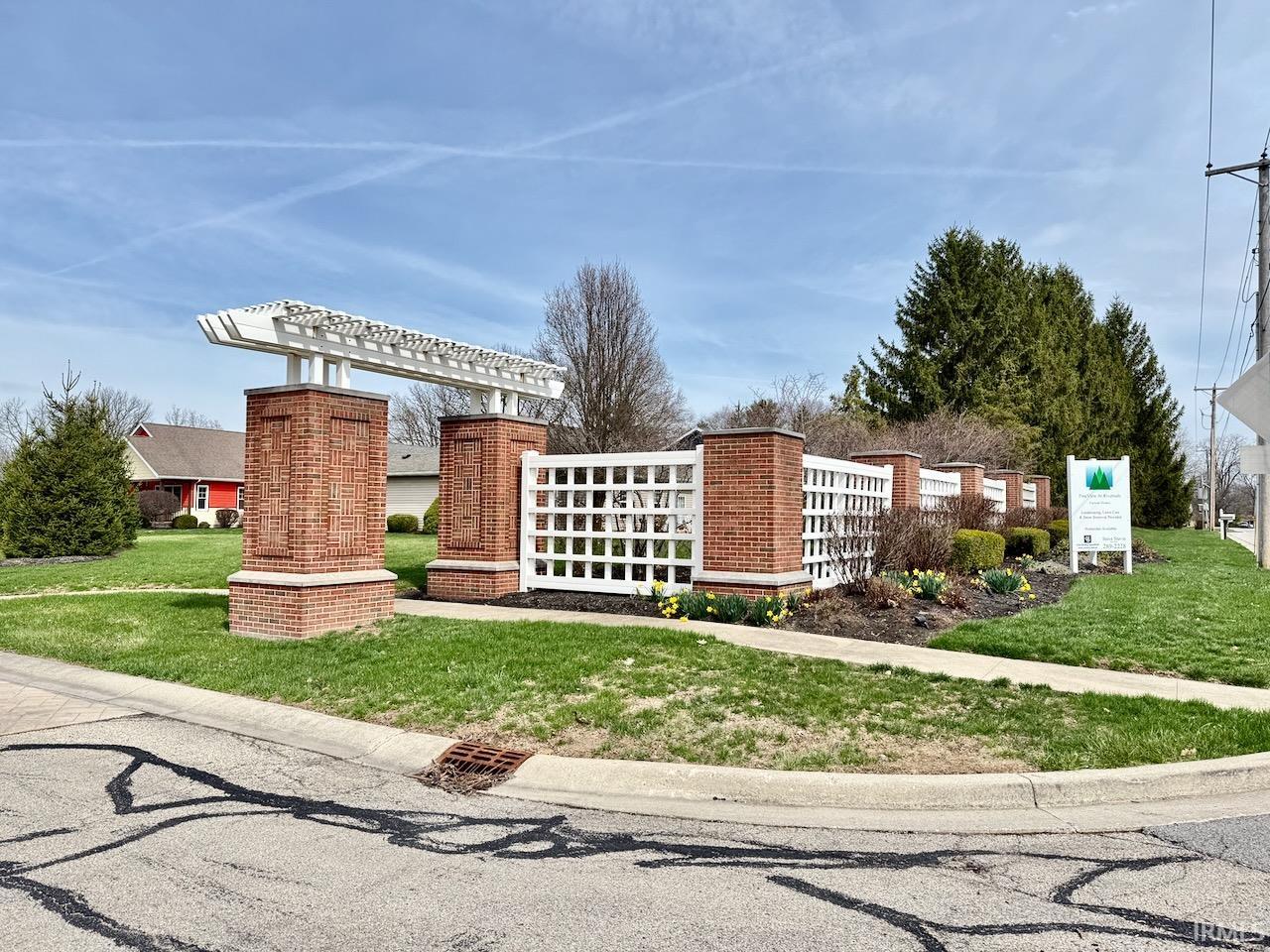 4301 W Whispering Way Court