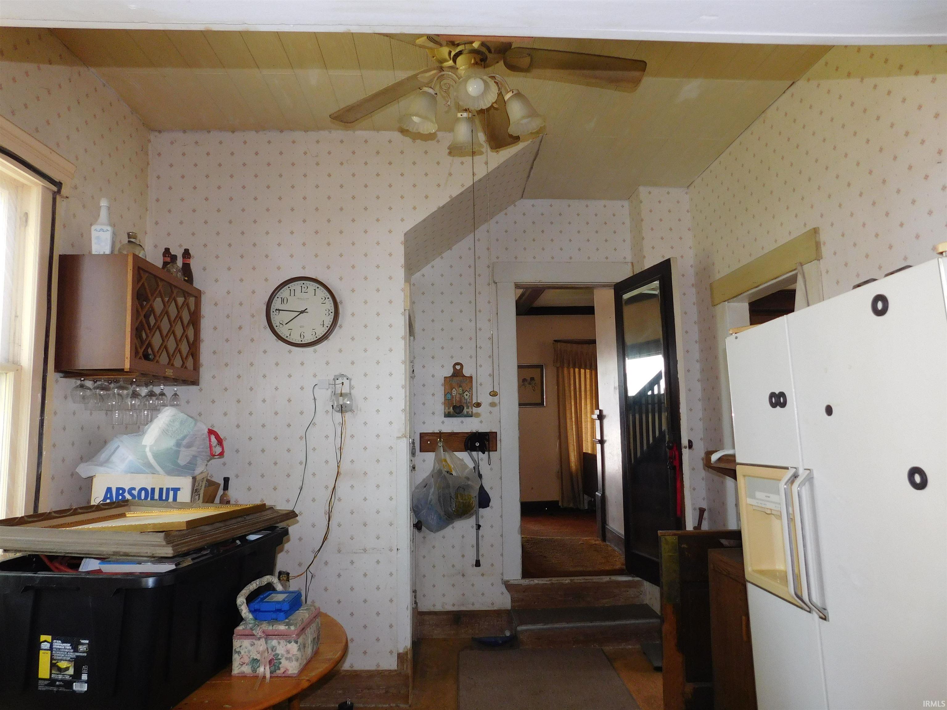 828 W Kilgore Avenue