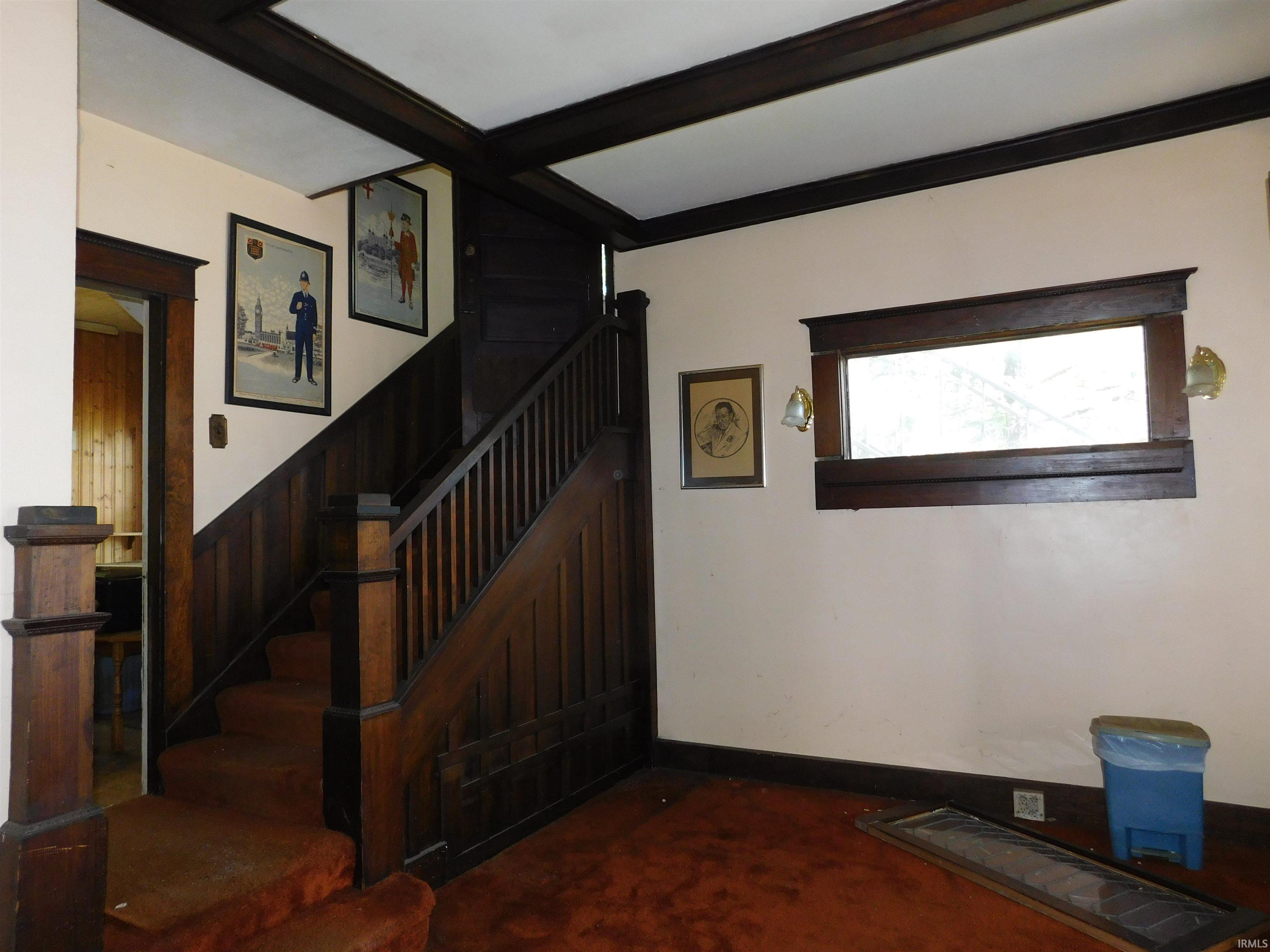 828 W Kilgore Avenue