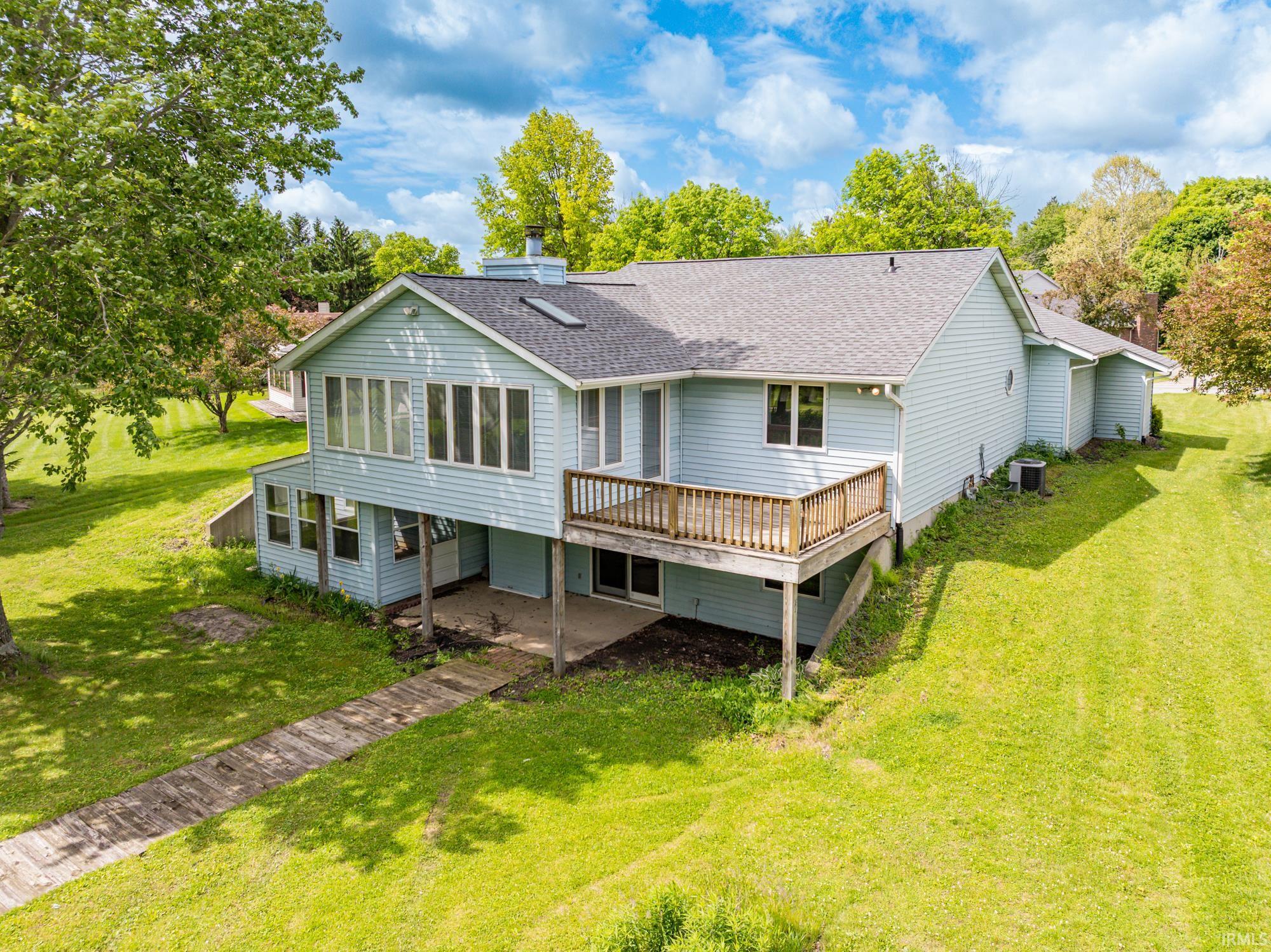 1704 N Thorn Tree Road