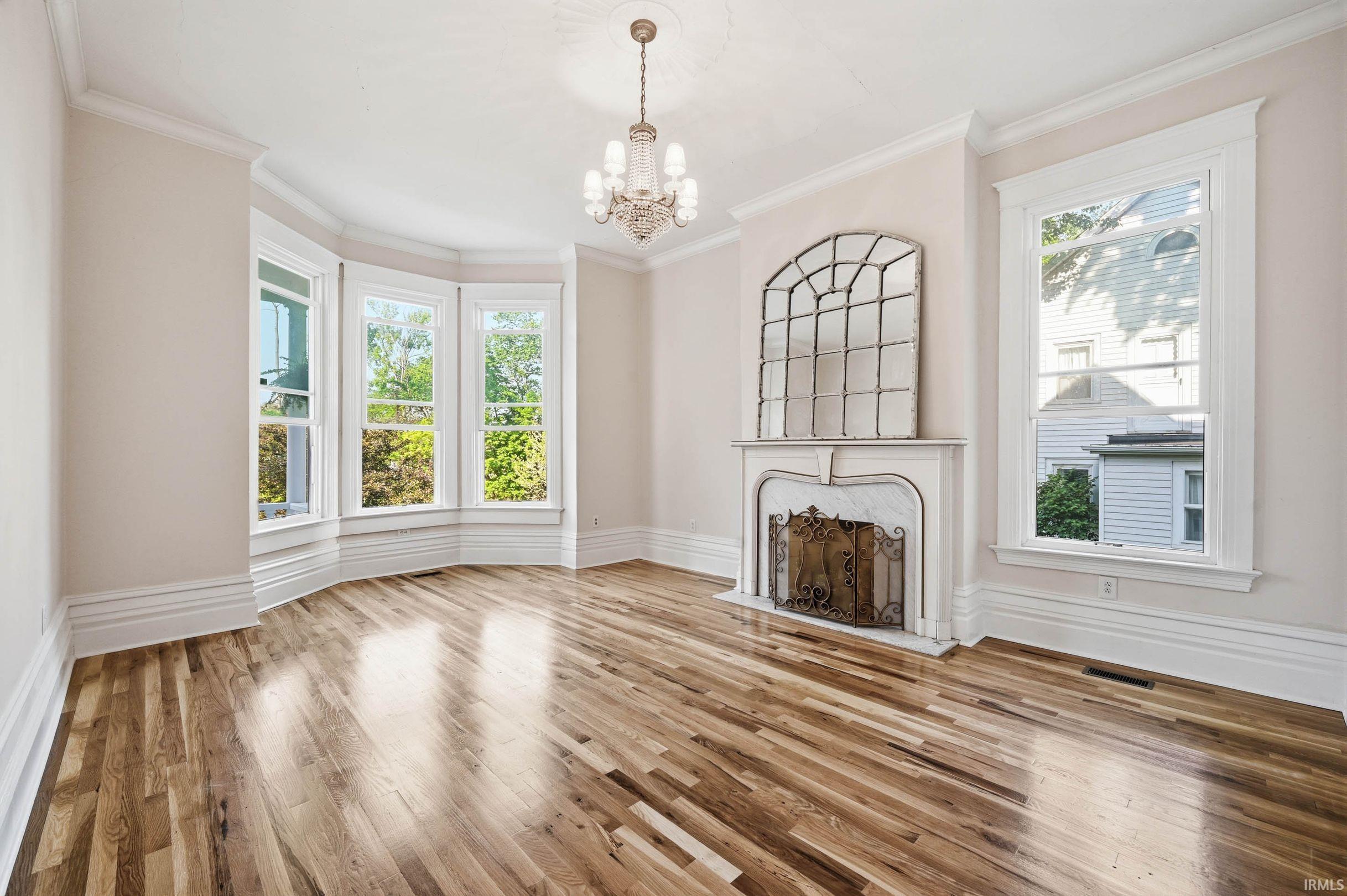 300 E McCullough Boulevard
