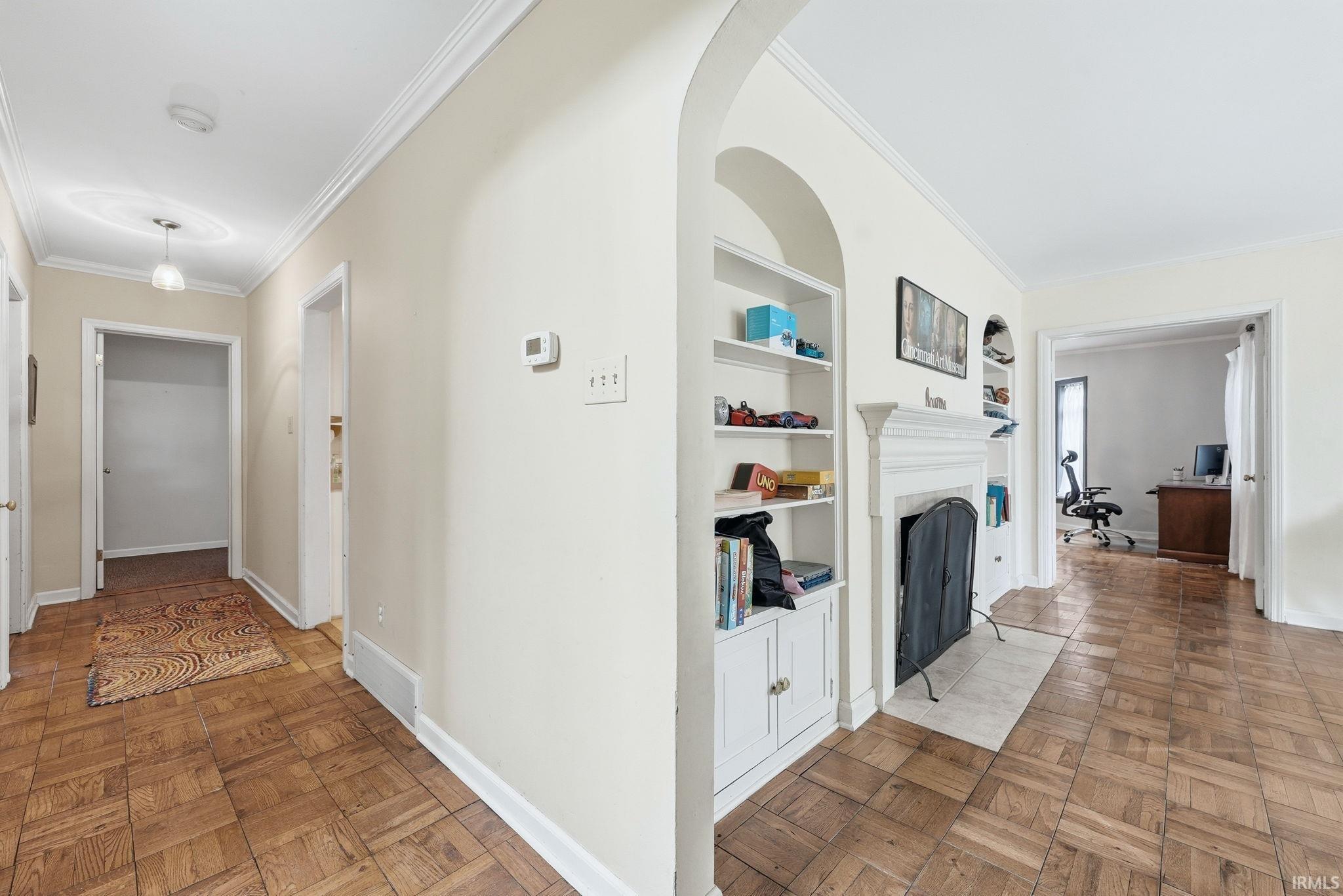 300 S Shady Lane