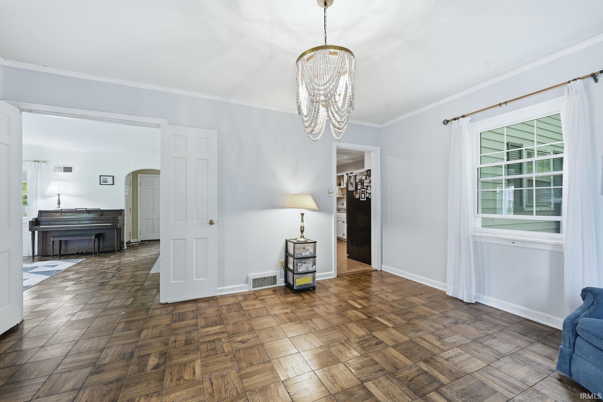 300 S Shady Lane