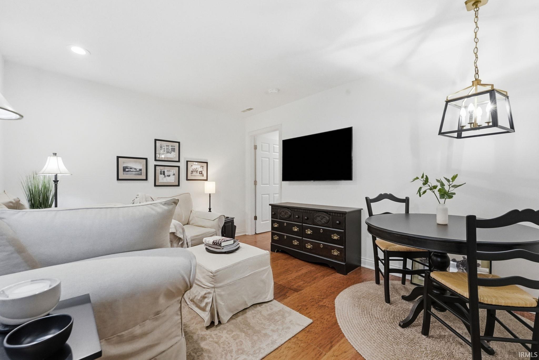 1002 S 8th Street