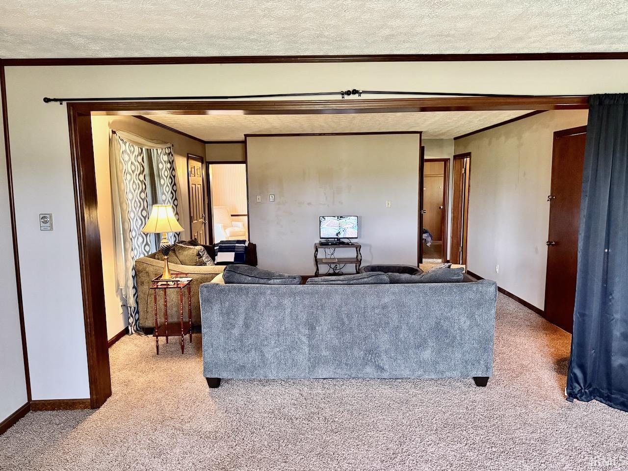2086 S 300 E Road