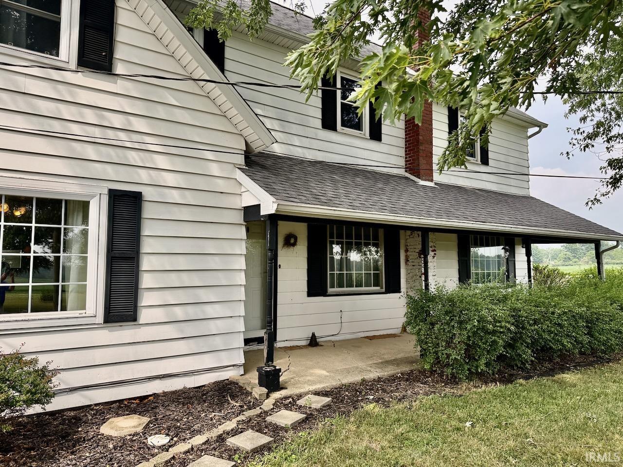 2086 S 300 E Road