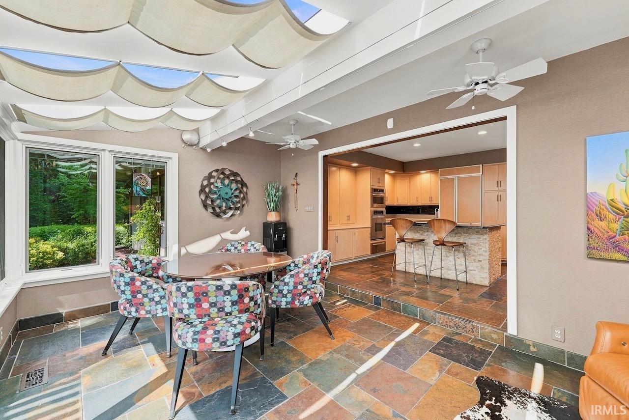 411 N Wildwood Lane