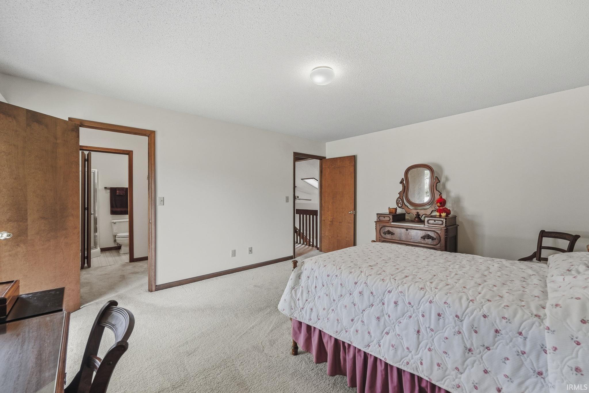 4208 W Hummingbird Way