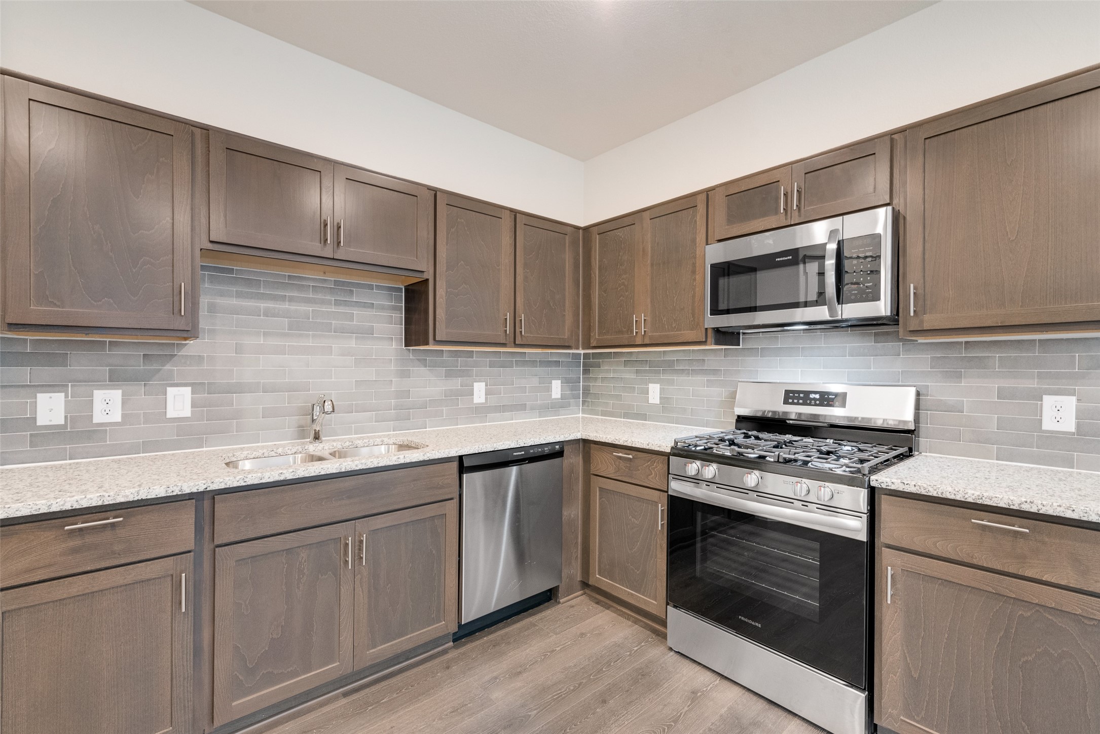 1526 Forge Pond Lane