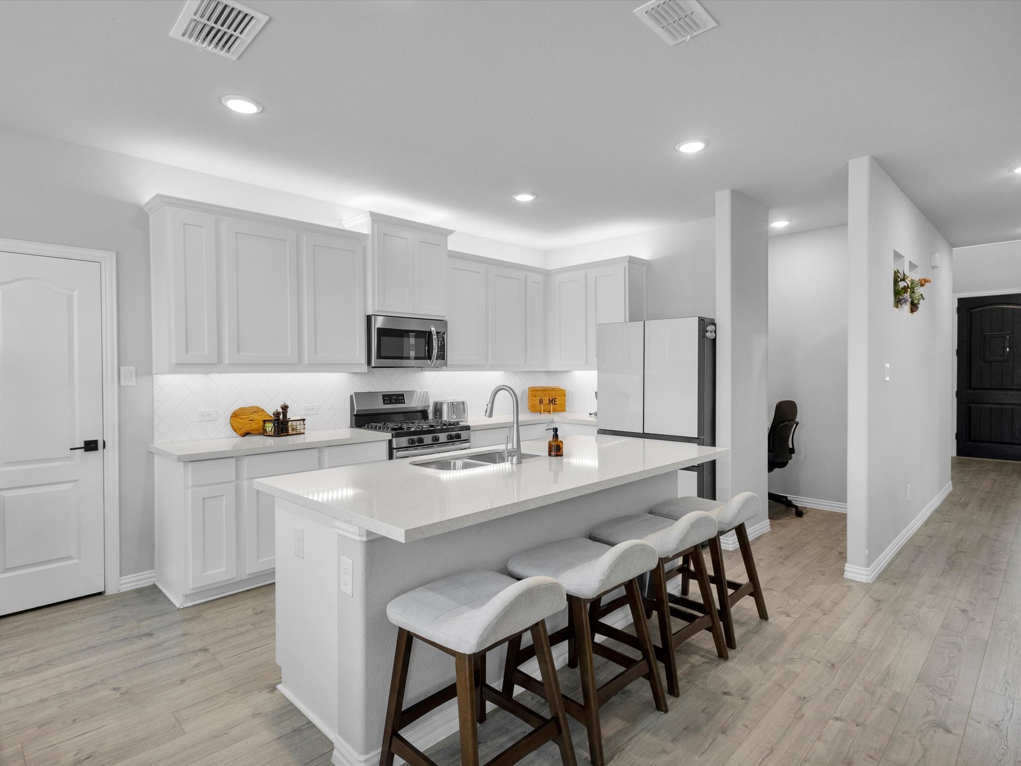 912 Darcy Drive