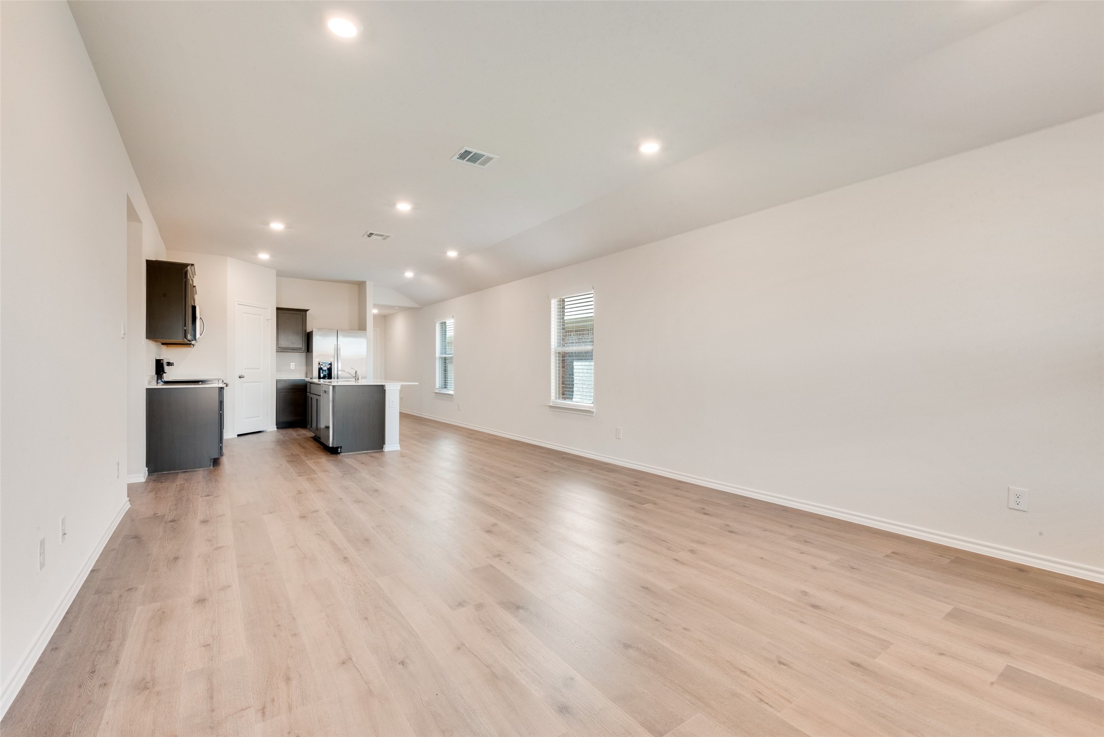 3307 Watterson Way