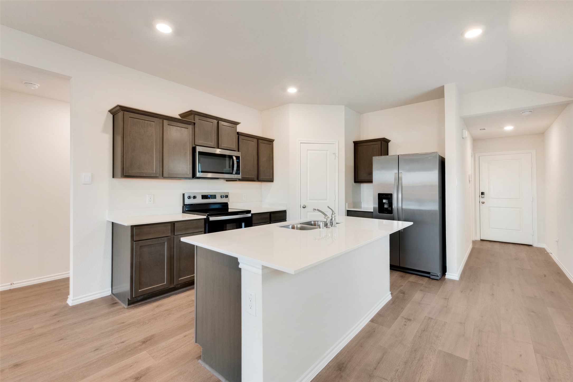 3307 Watterson Way