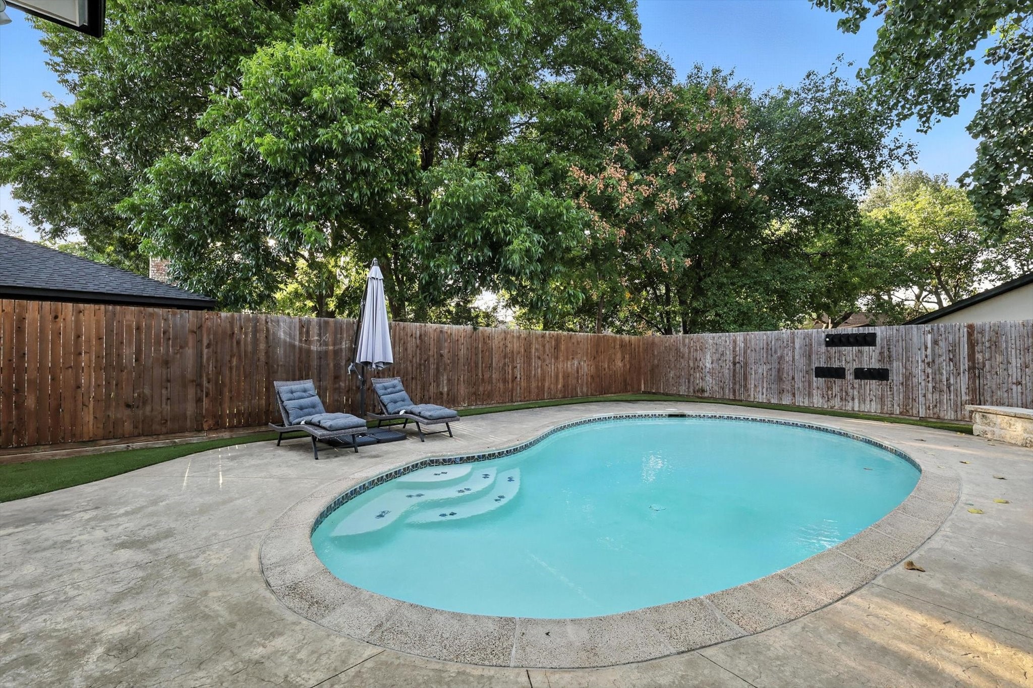 2902 Panhandle Drive