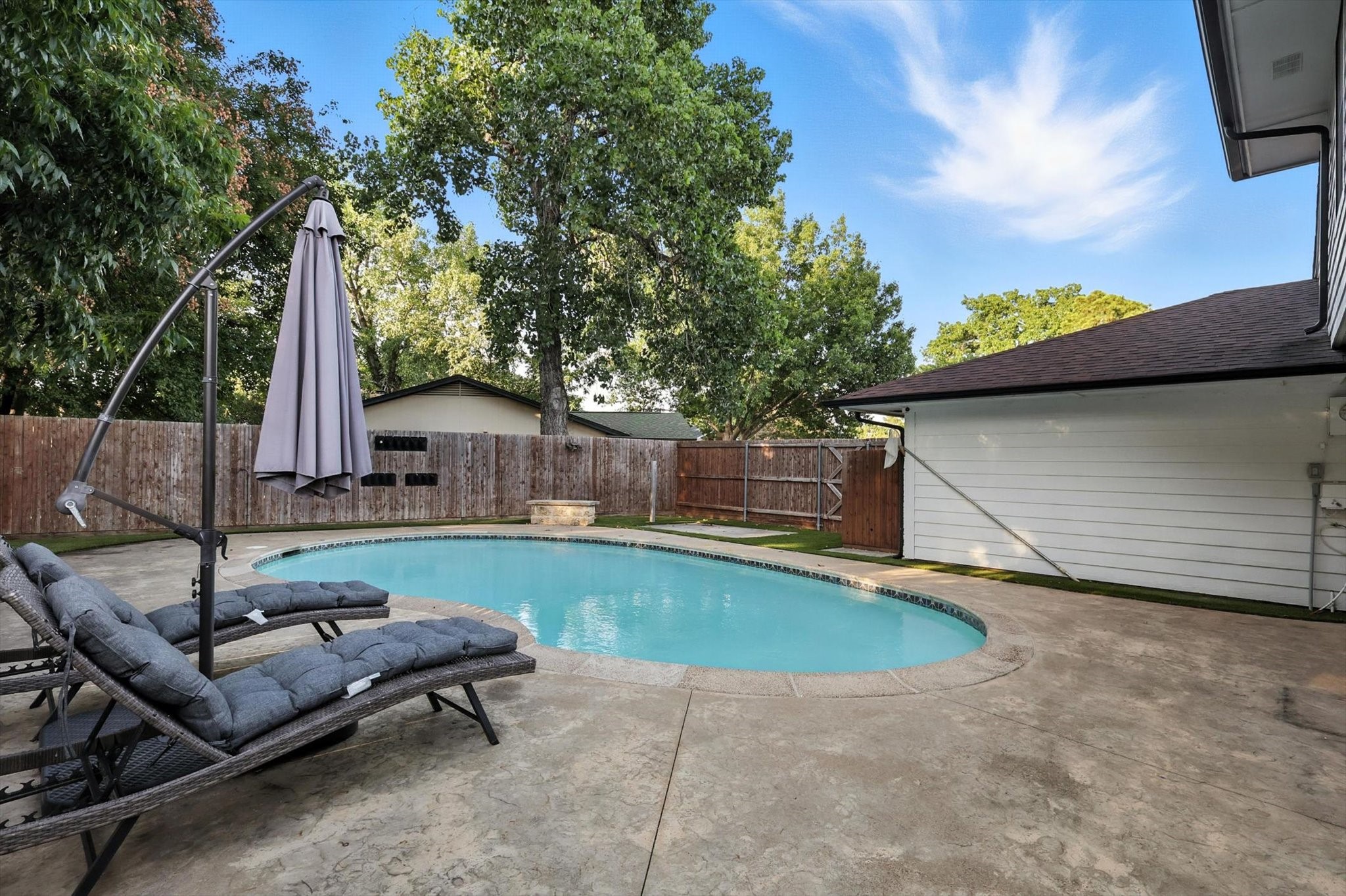 2902 Panhandle Drive