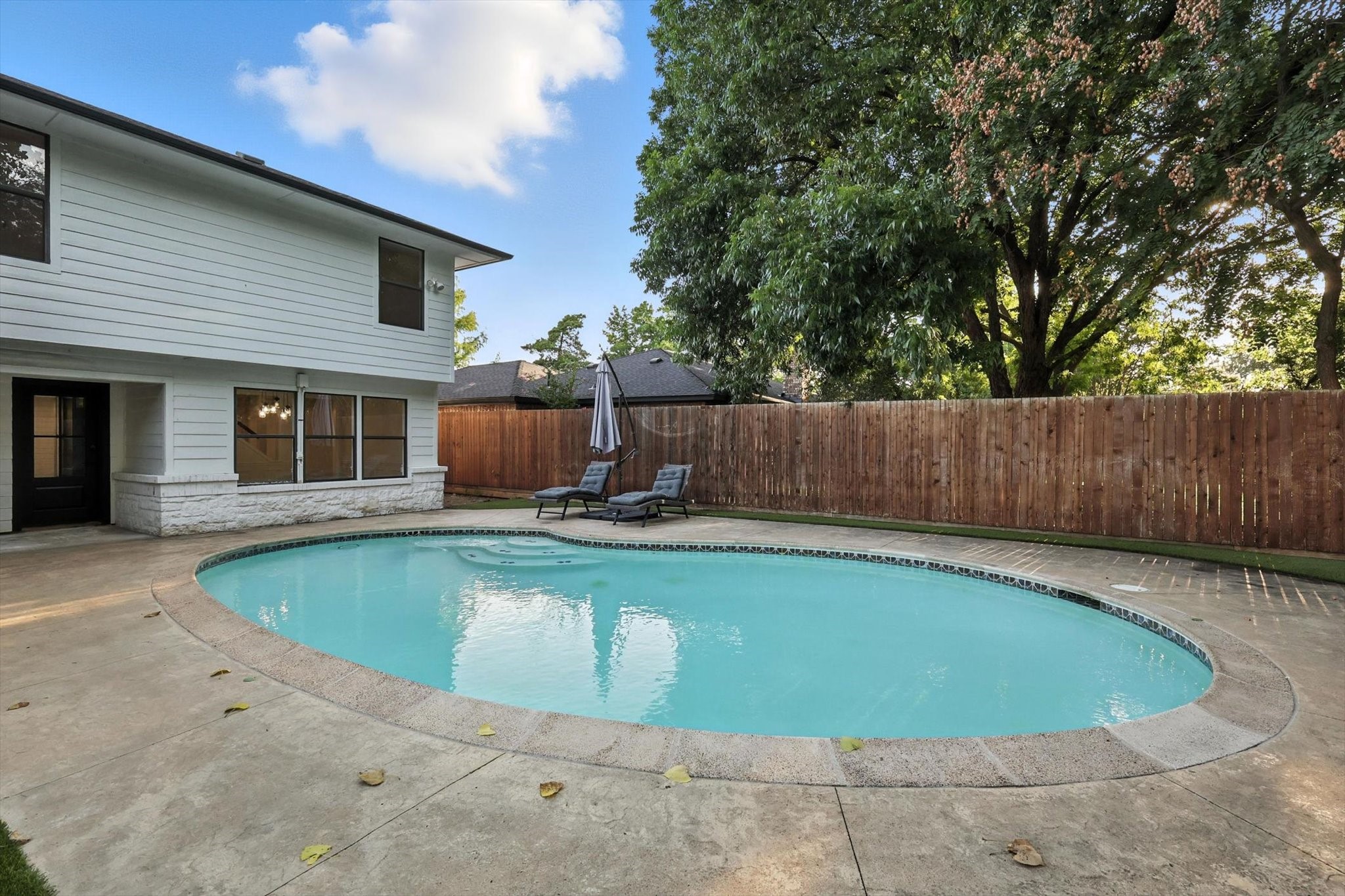 2902 Panhandle Drive