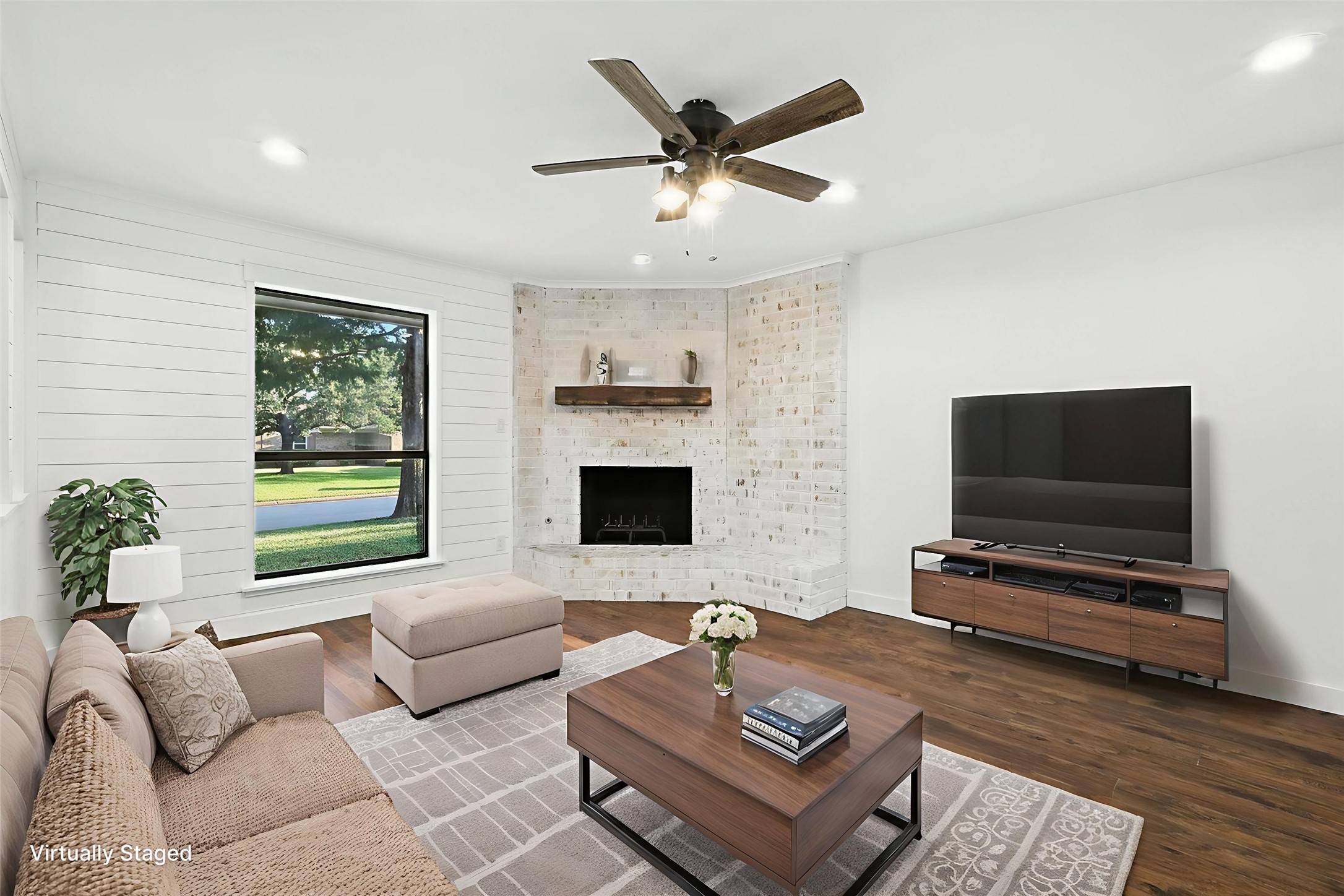 2902 Panhandle Drive