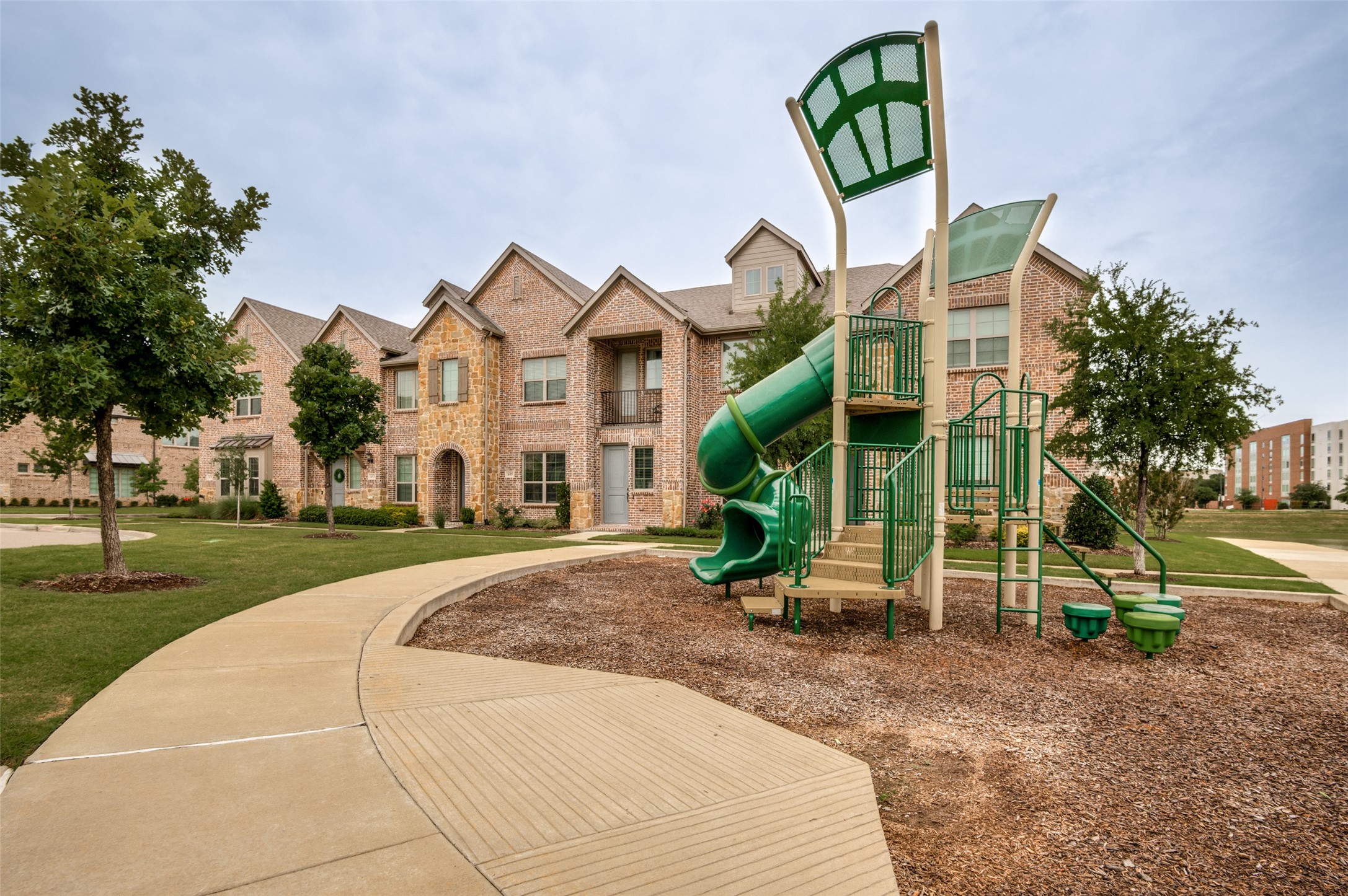 2724 Shelby Drive