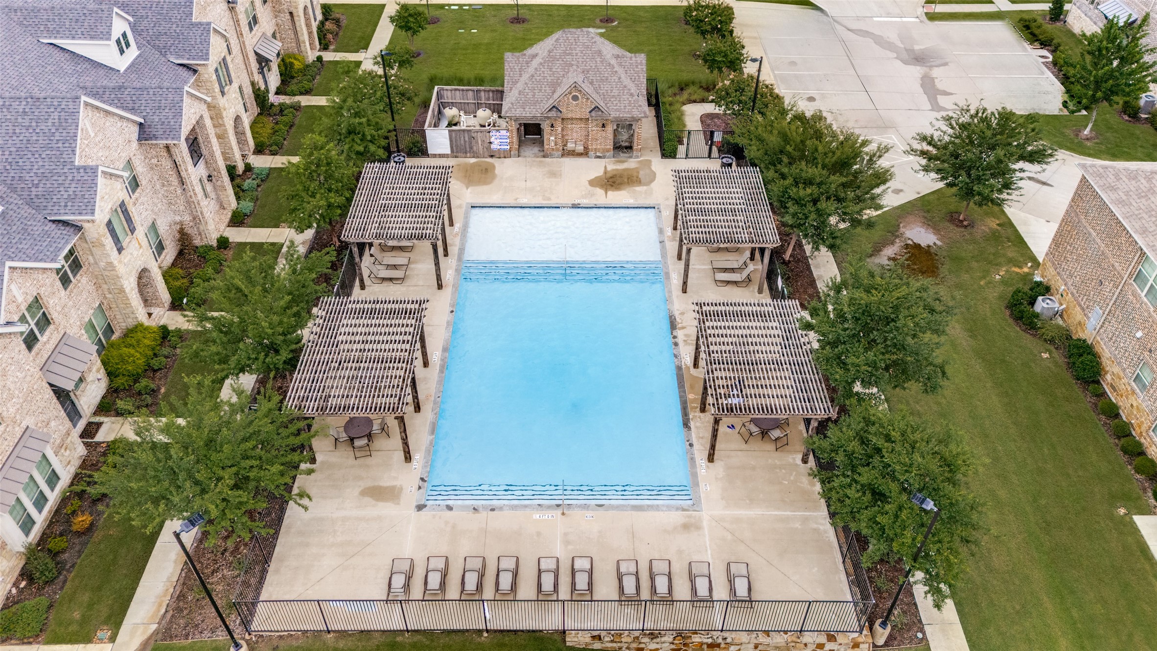 2724 Shelby Drive