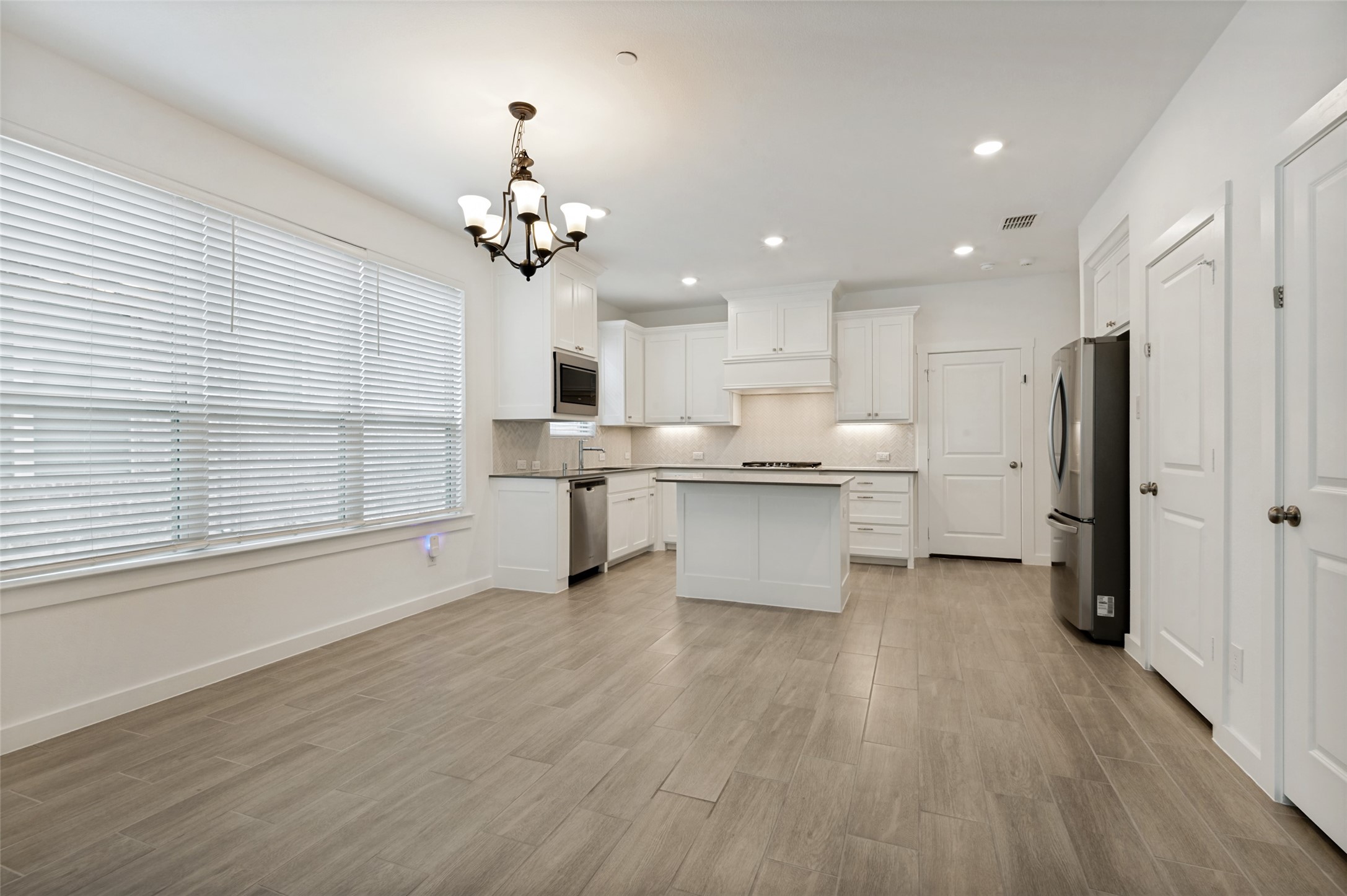 2724 Shelby Drive