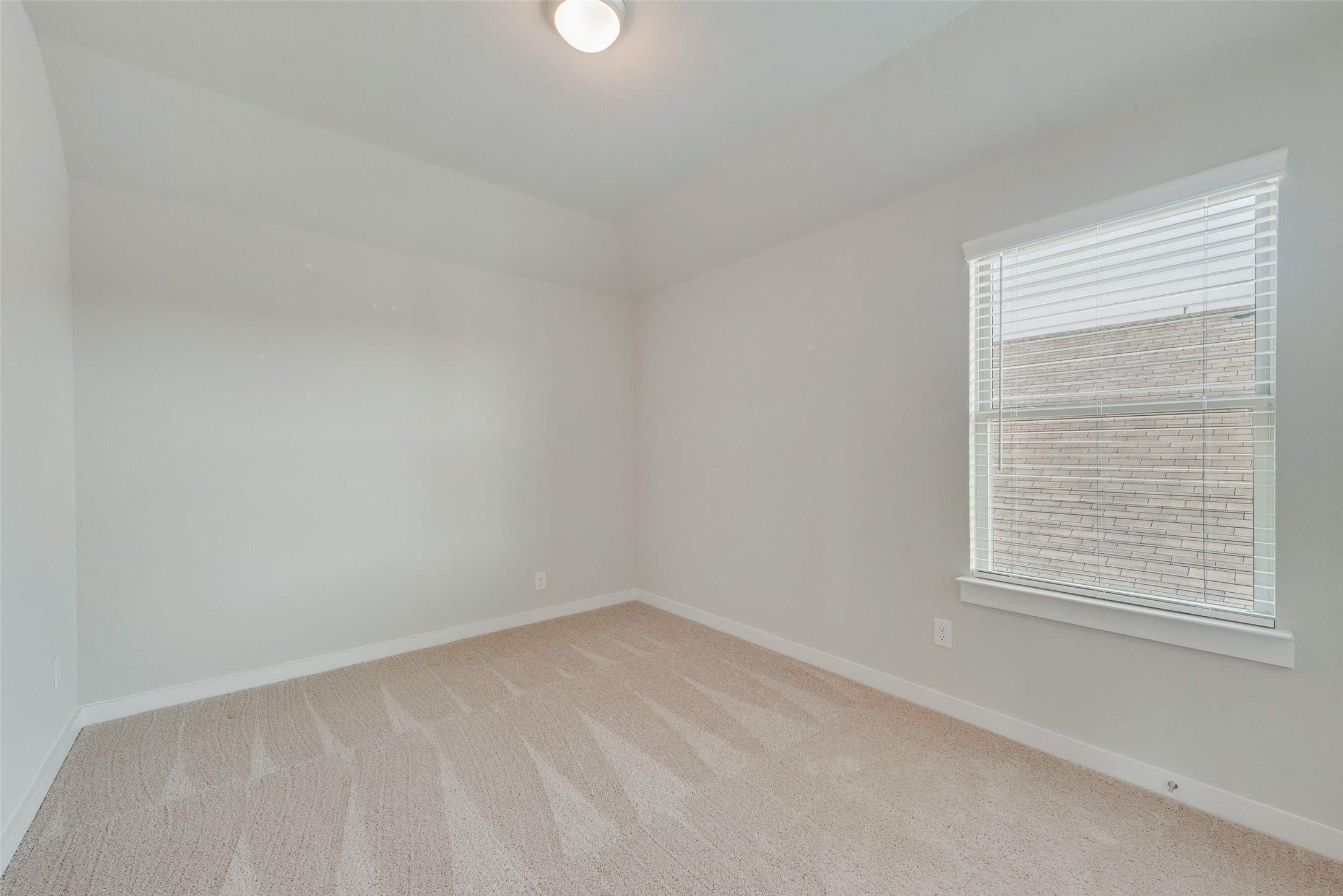 2637 Sonnier Circle