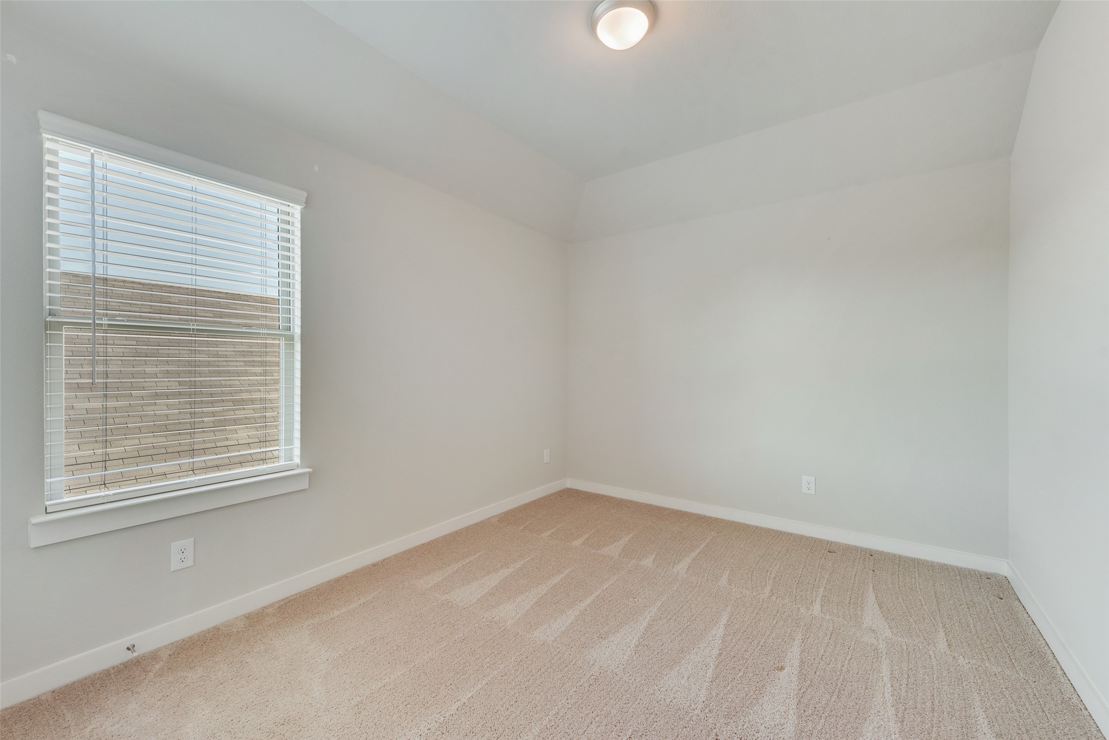 2637 Sonnier Circle