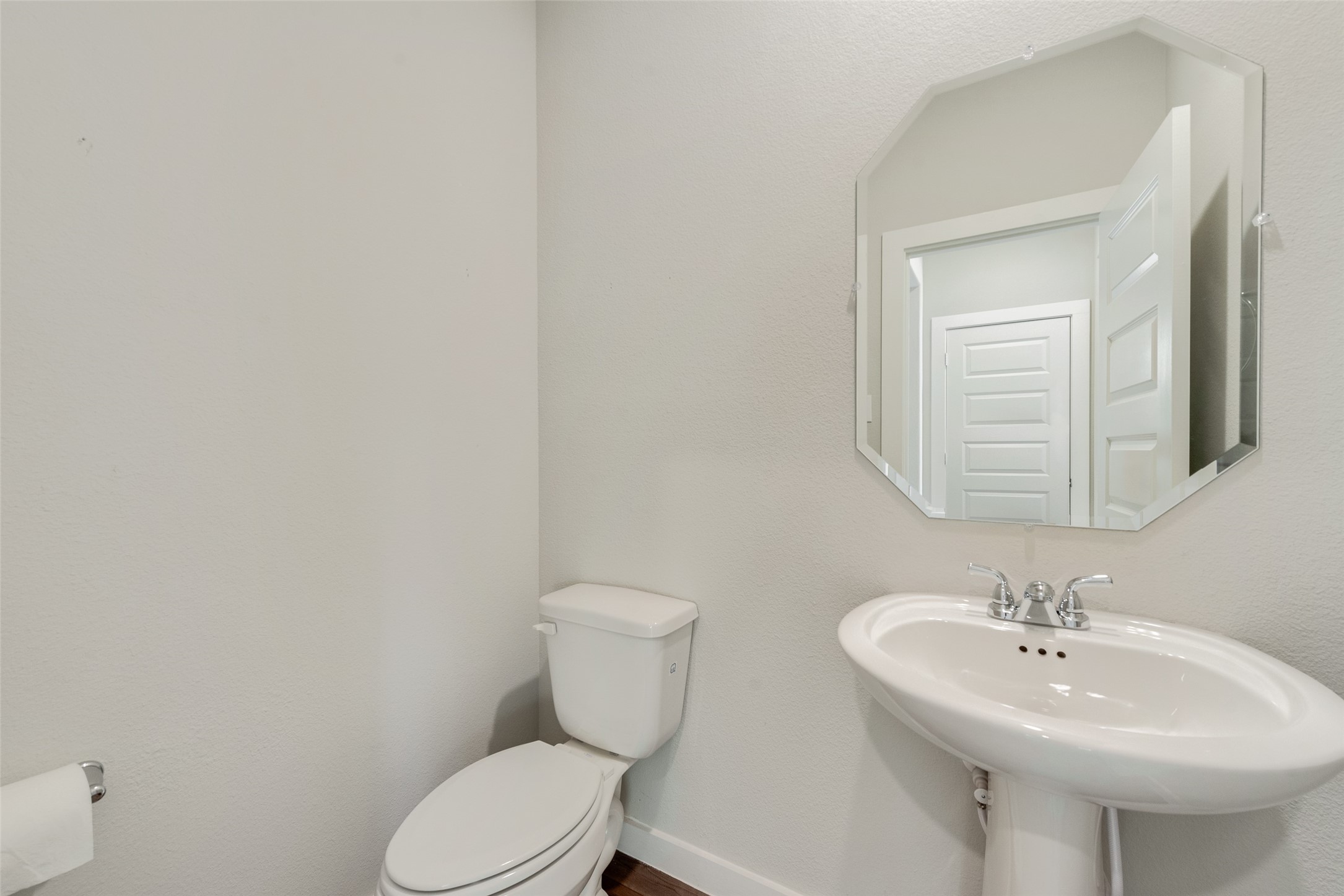 2637 Sonnier Circle