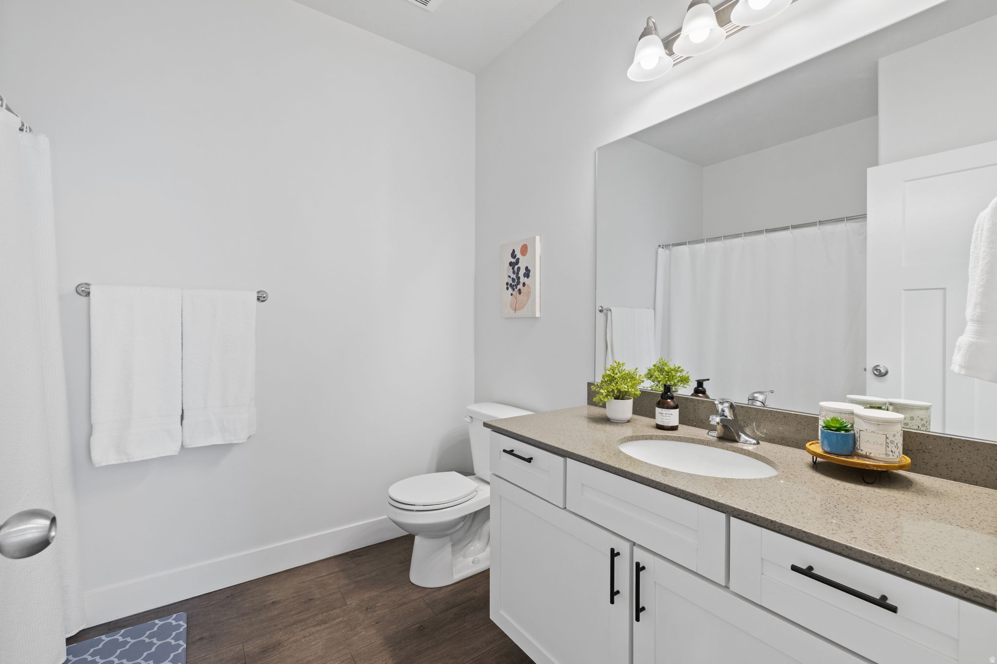 937 W BIG BEN LN #202