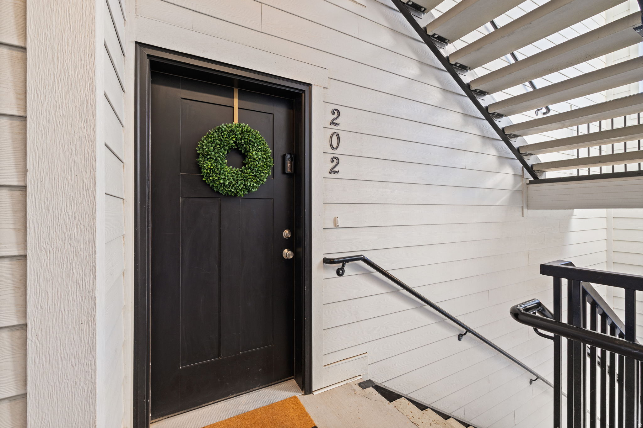 937 W BIG BEN LN #202