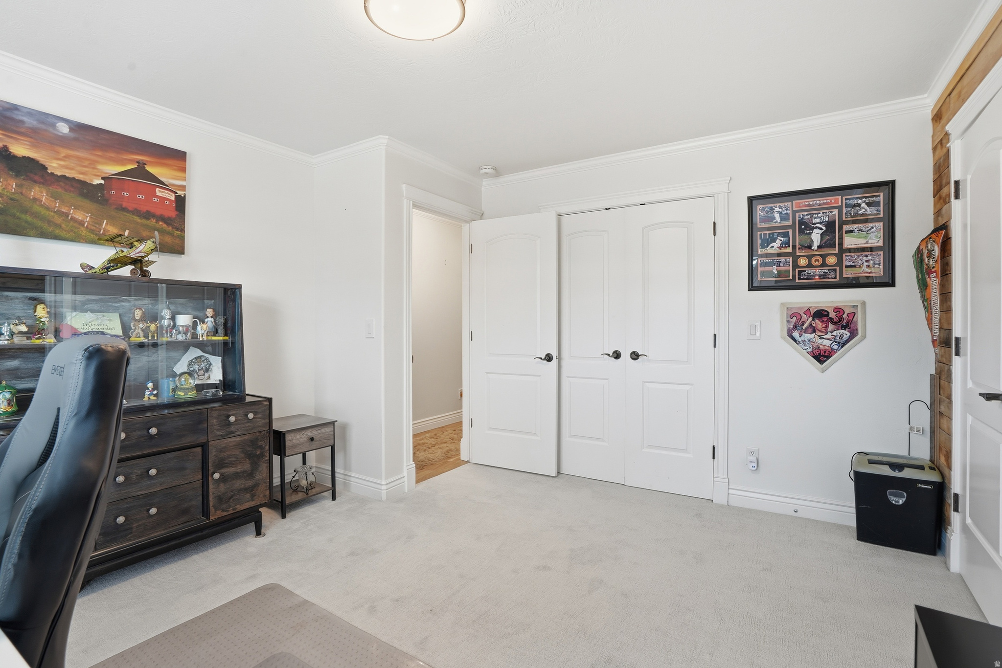 1272 N CEDAR HOLLOW BLVD