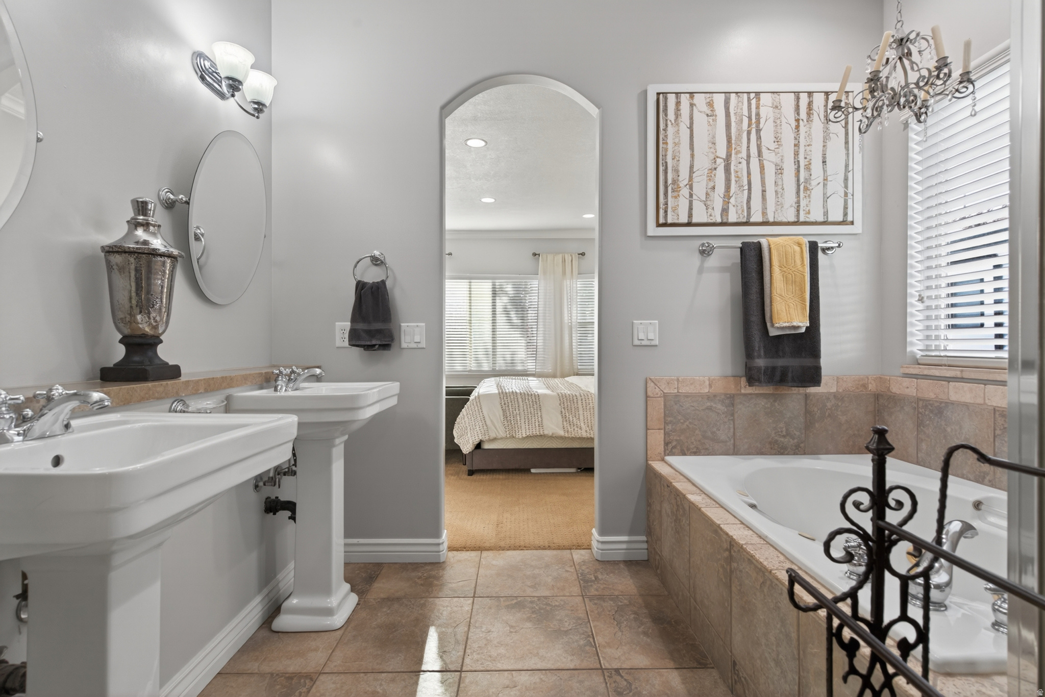 8062 S PONDS LODGE DR