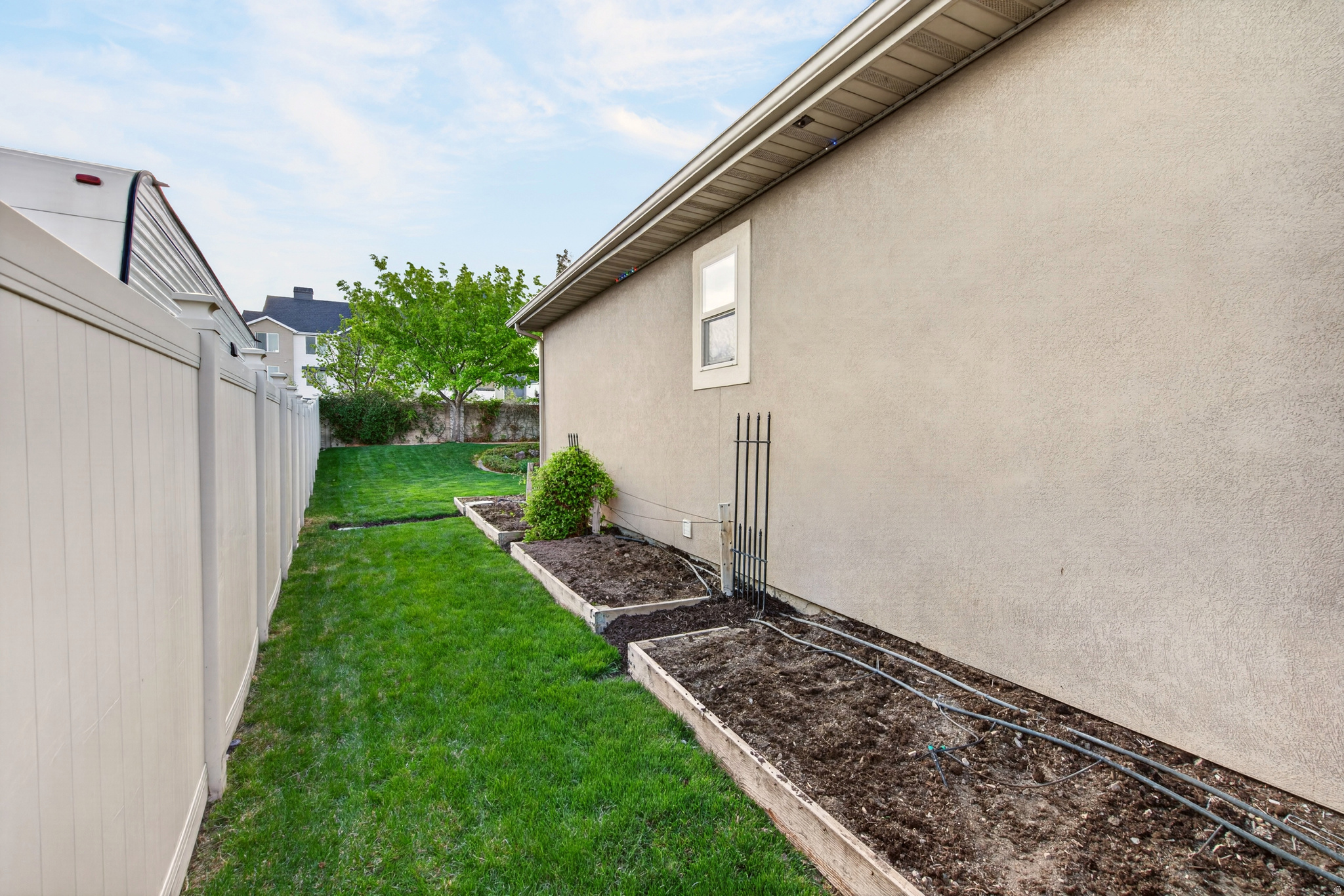 8062 S PONDS LODGE DR