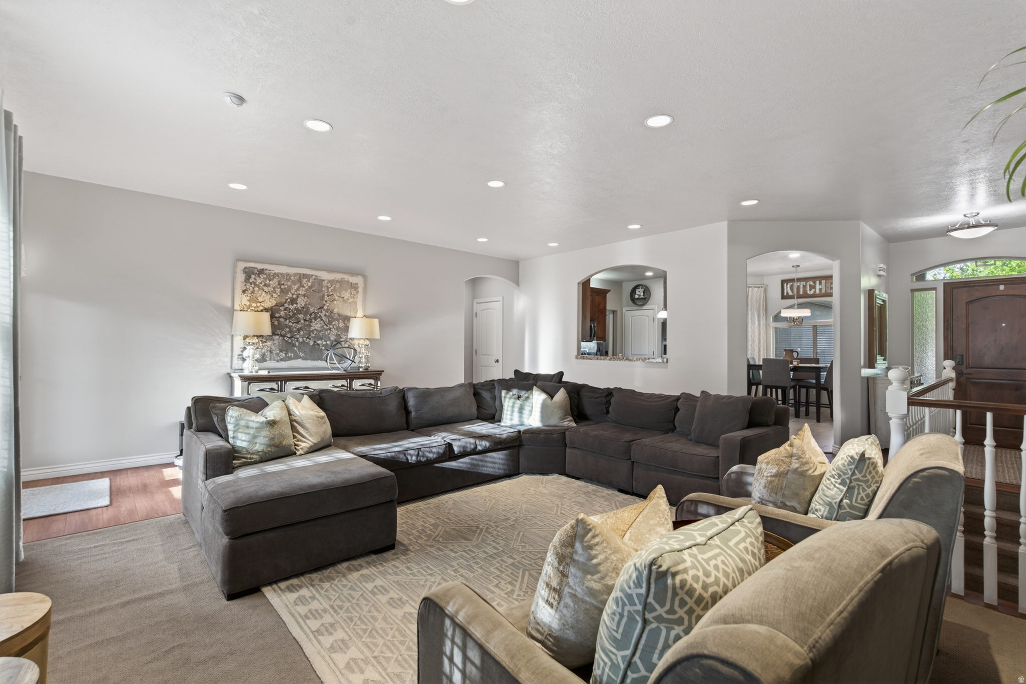 8062 S PONDS LODGE DR