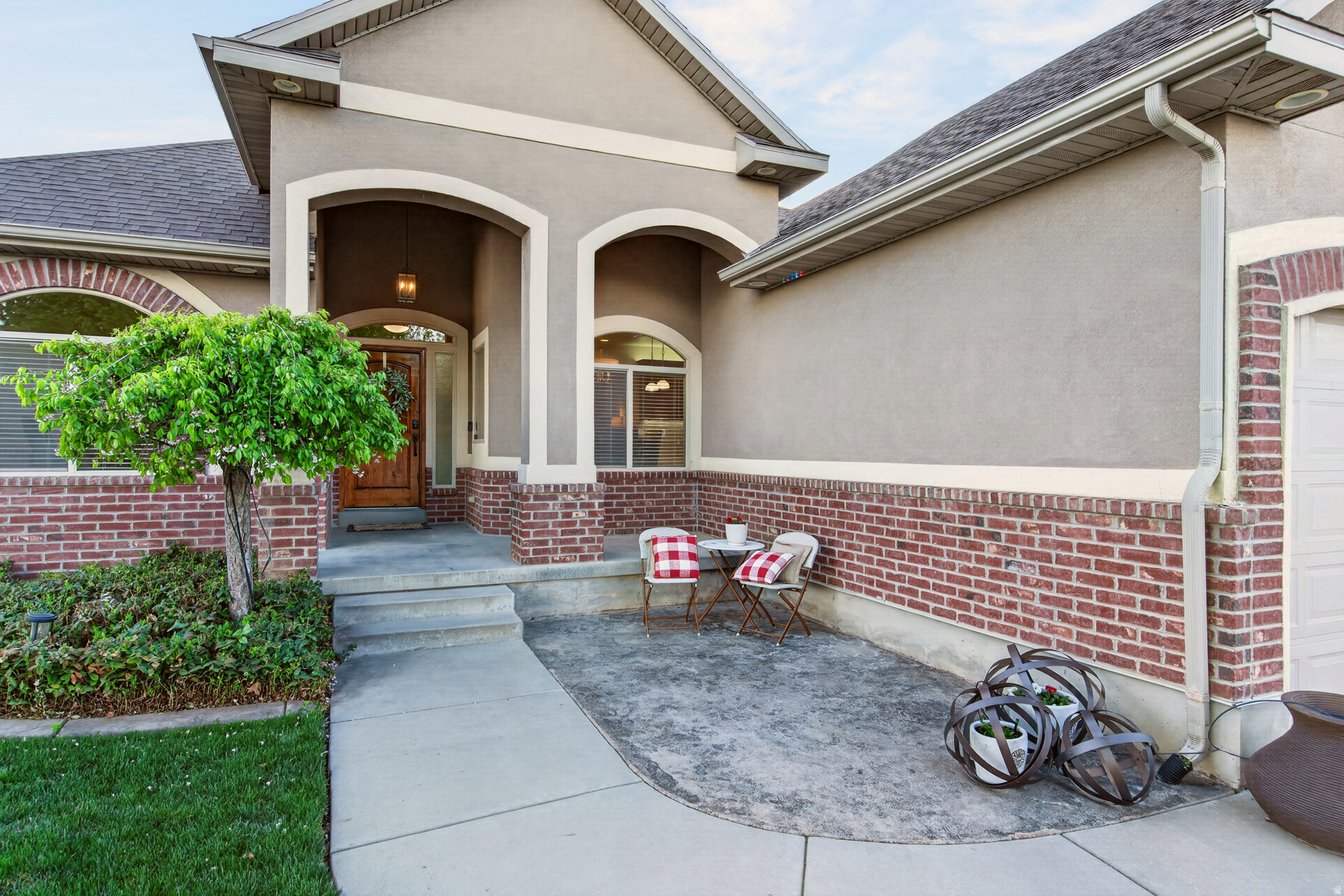 8062 S PONDS LODGE DR