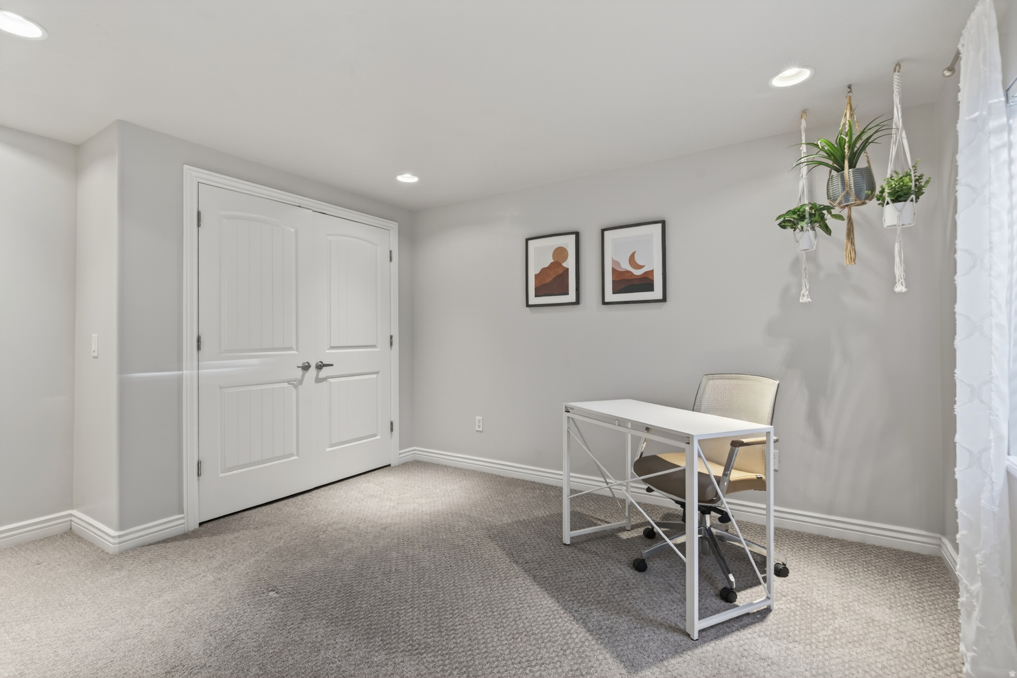 8062 S PONDS LODGE DR