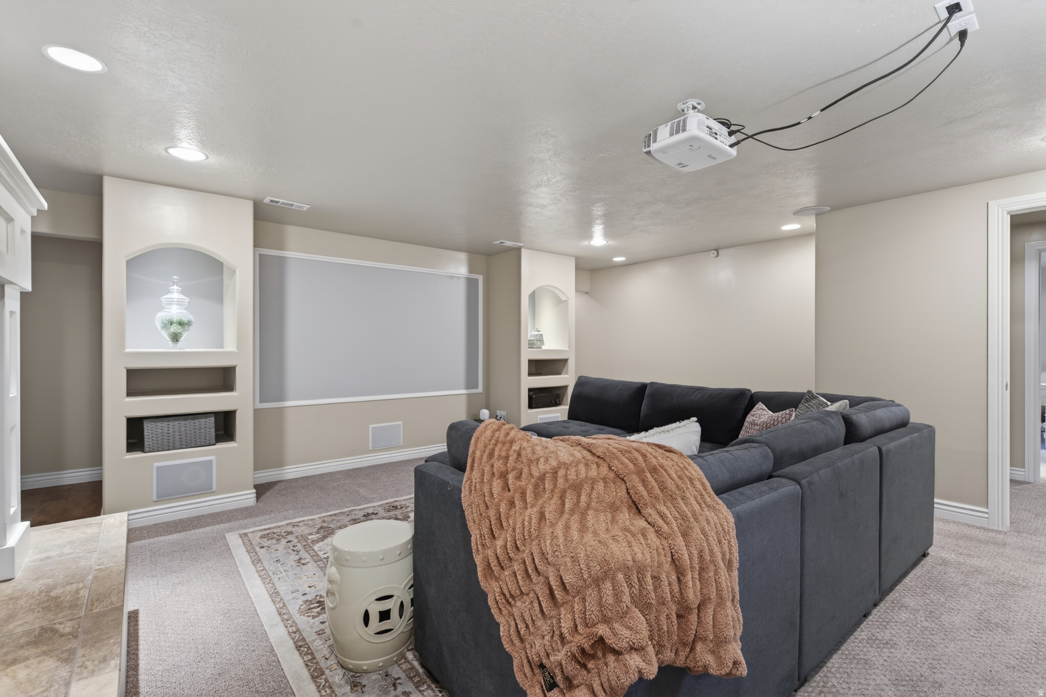 8062 S PONDS LODGE DR