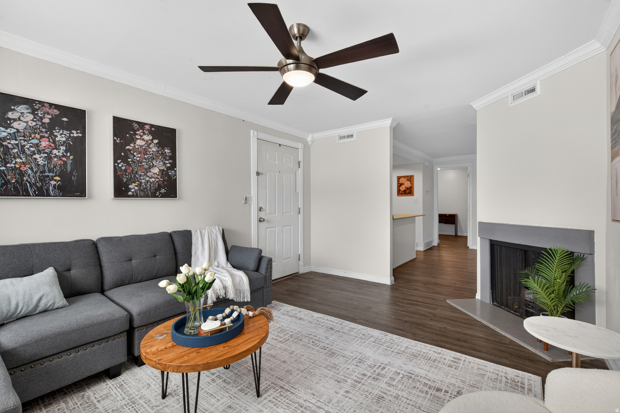 269 E HILL AVE #2