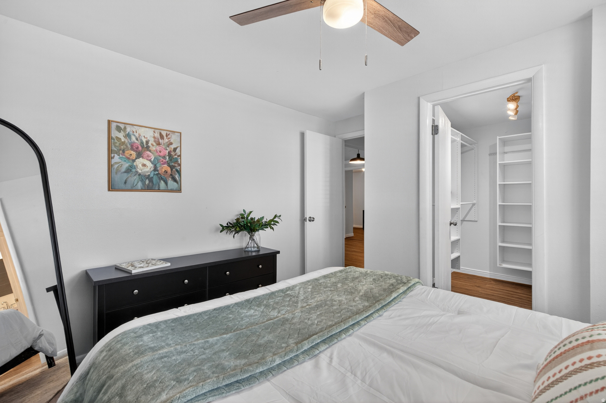 269 E HILL AVE #2