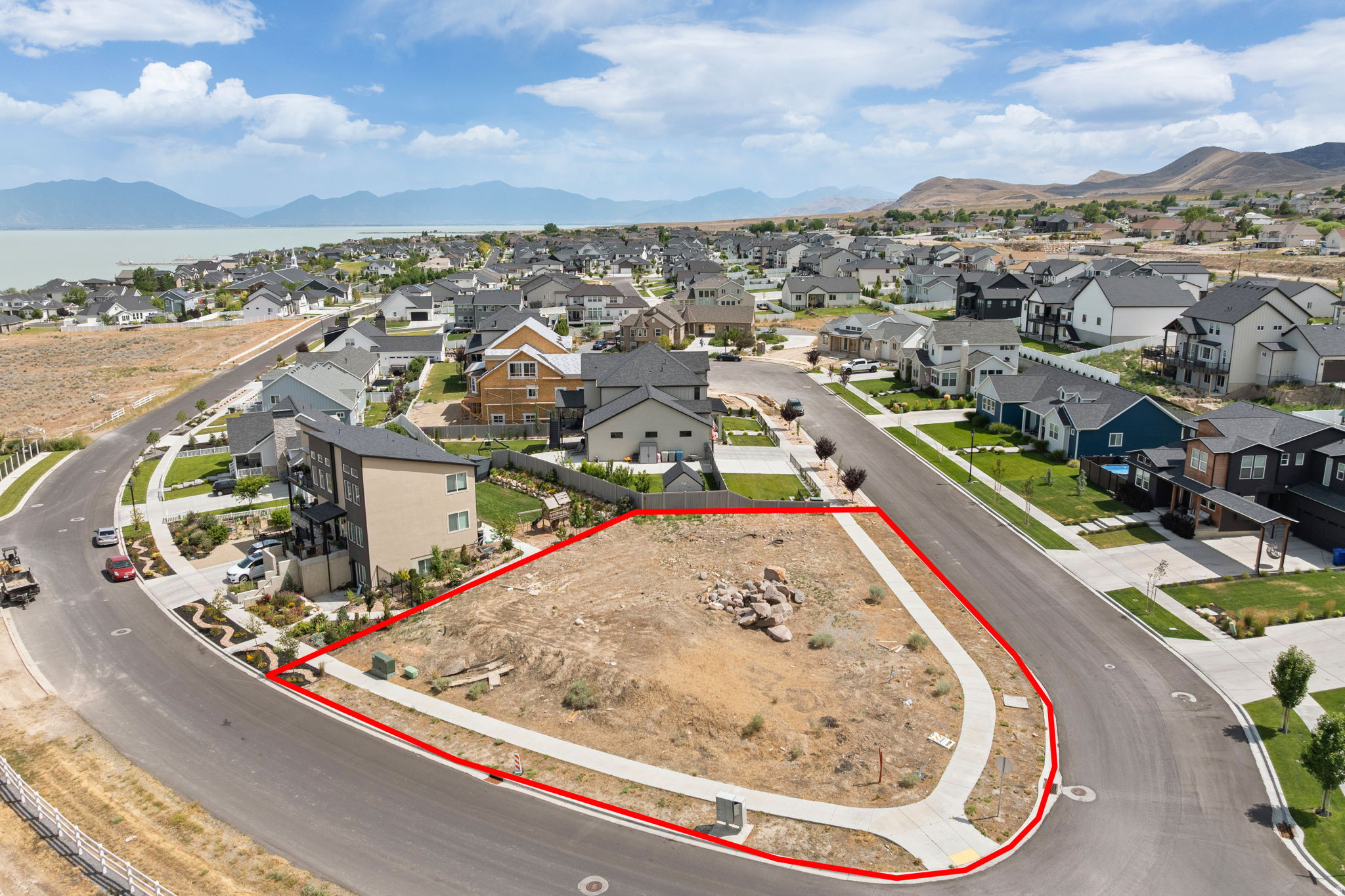 3492 S MEADOWLARK LN