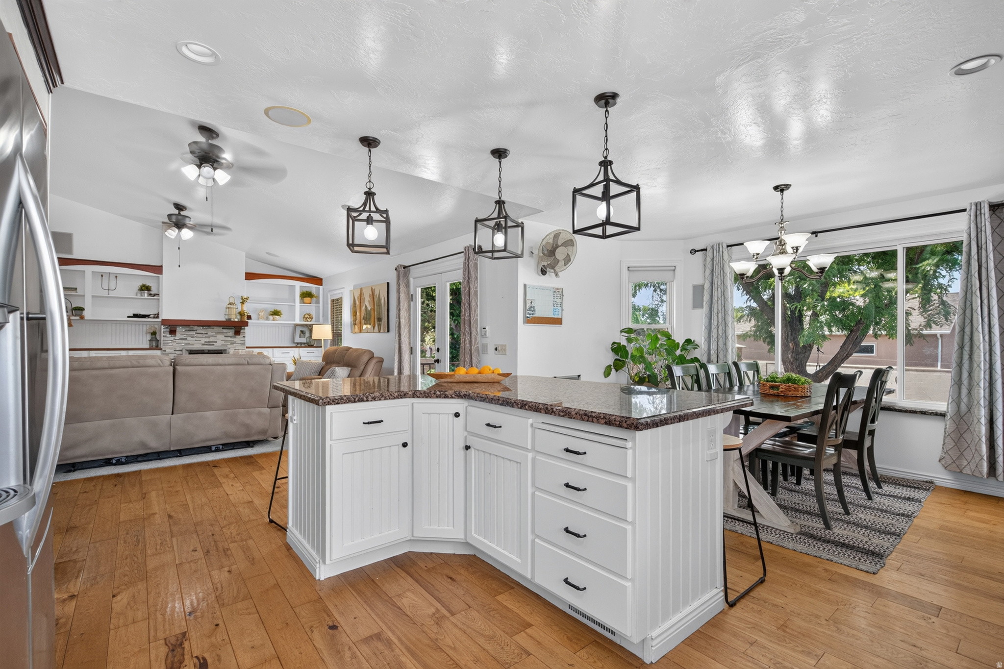 2986 W SOUTHPOINTE RD