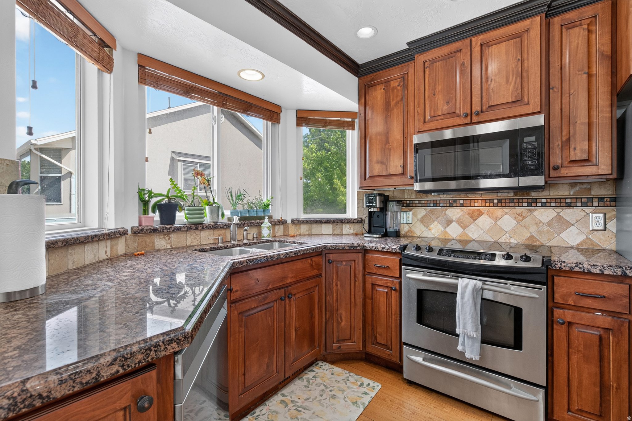 2986 W SOUTHPOINTE RD
