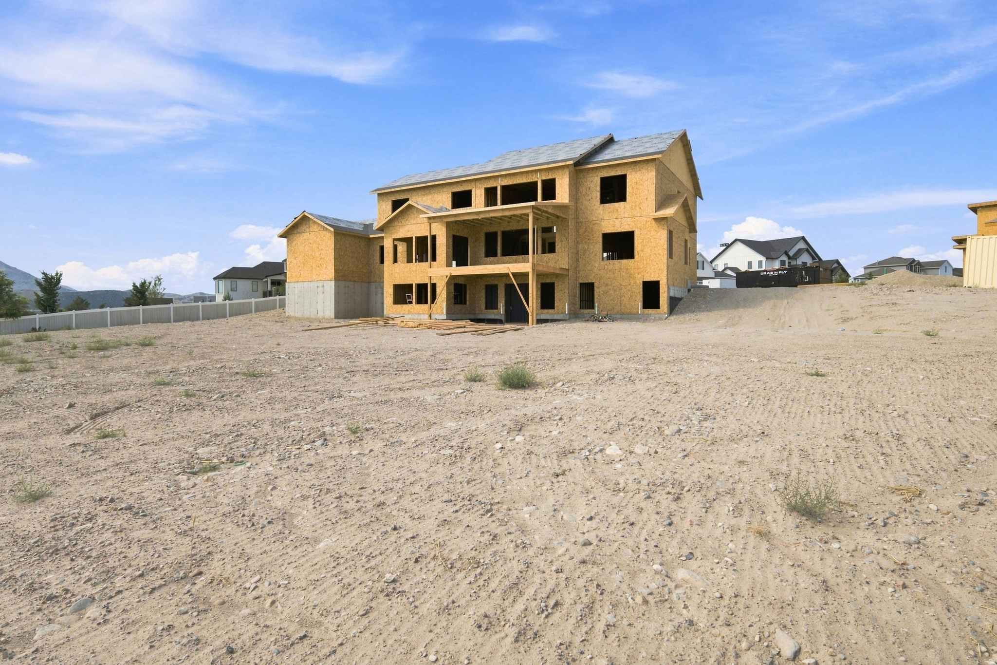 9126 N LAKEFRONT DR